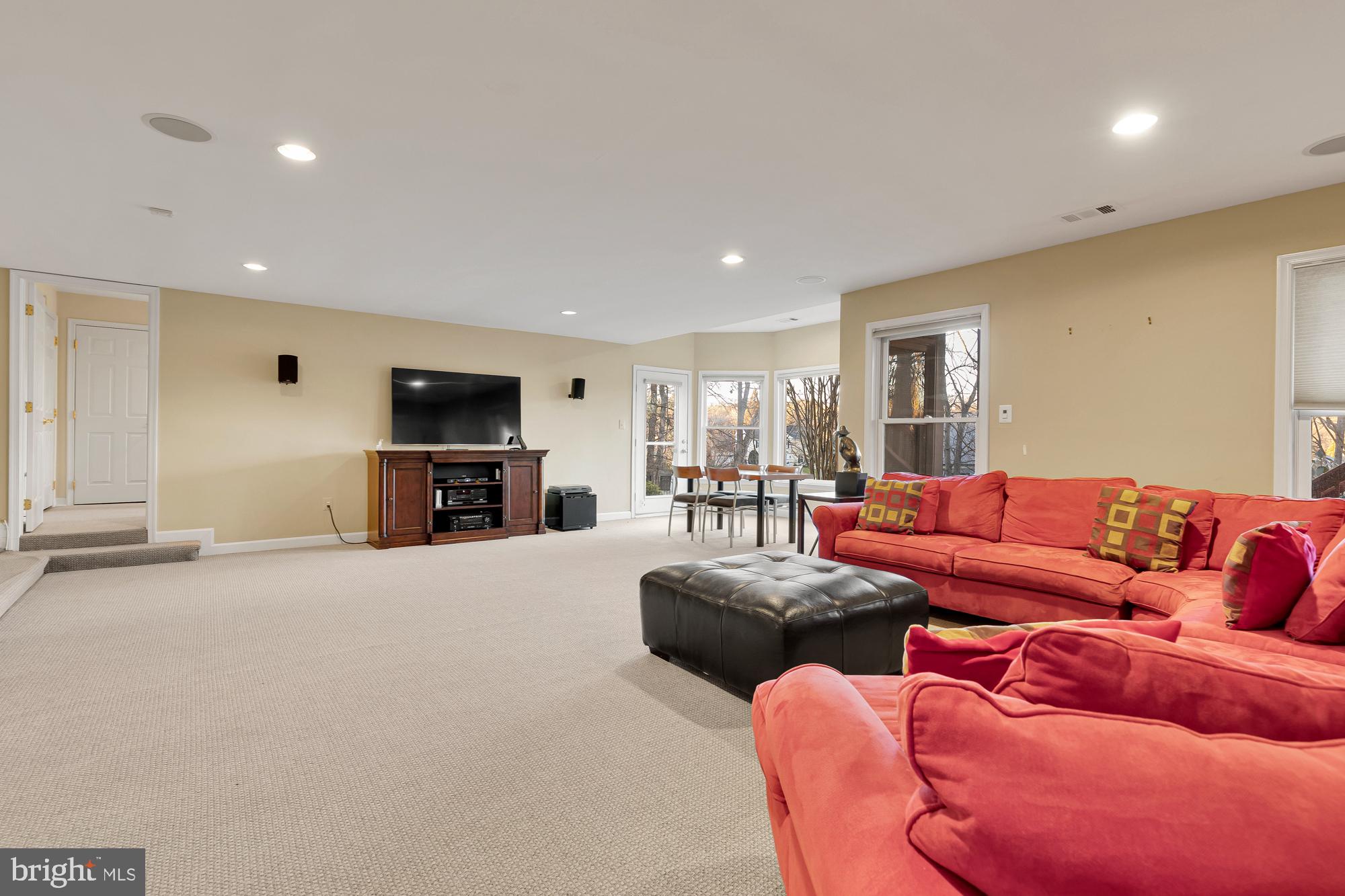 MCAULEY PARK - Residential