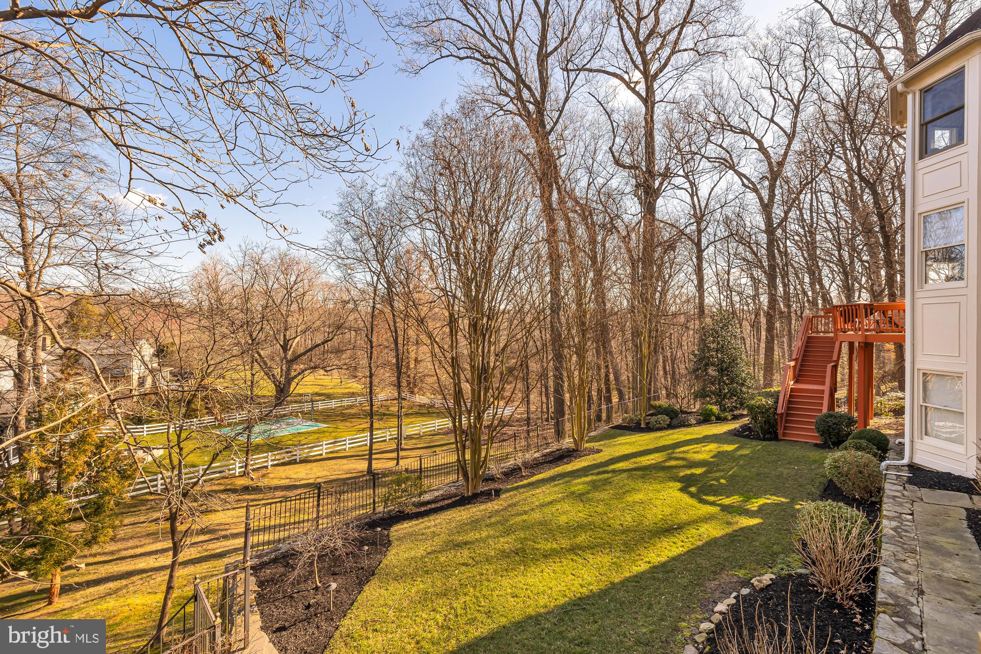 MCAULEY PARK - Residential