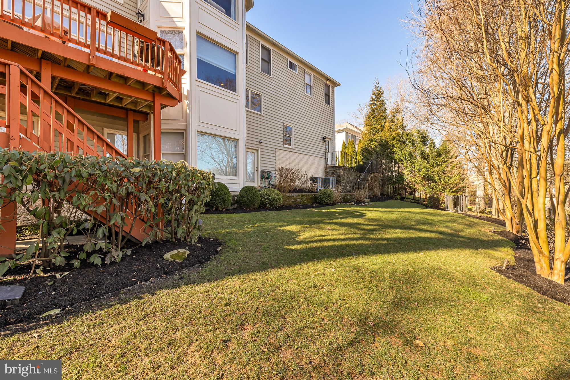 MCAULEY PARK - Residential