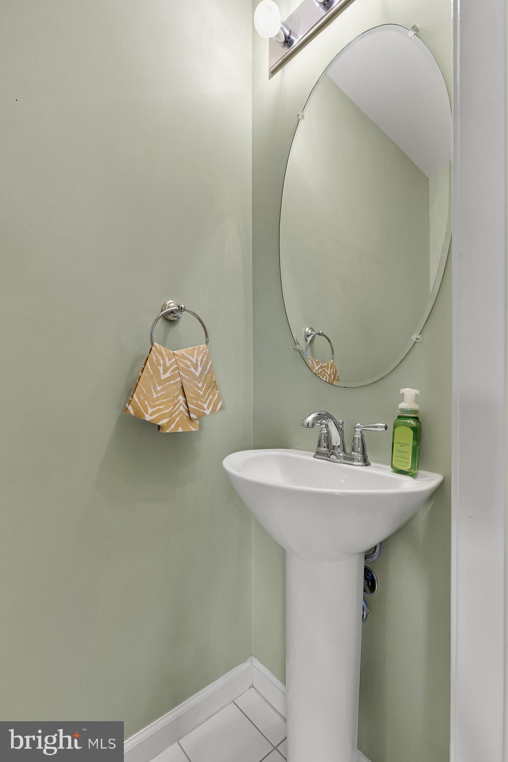 MCAULEY PARK - Residential