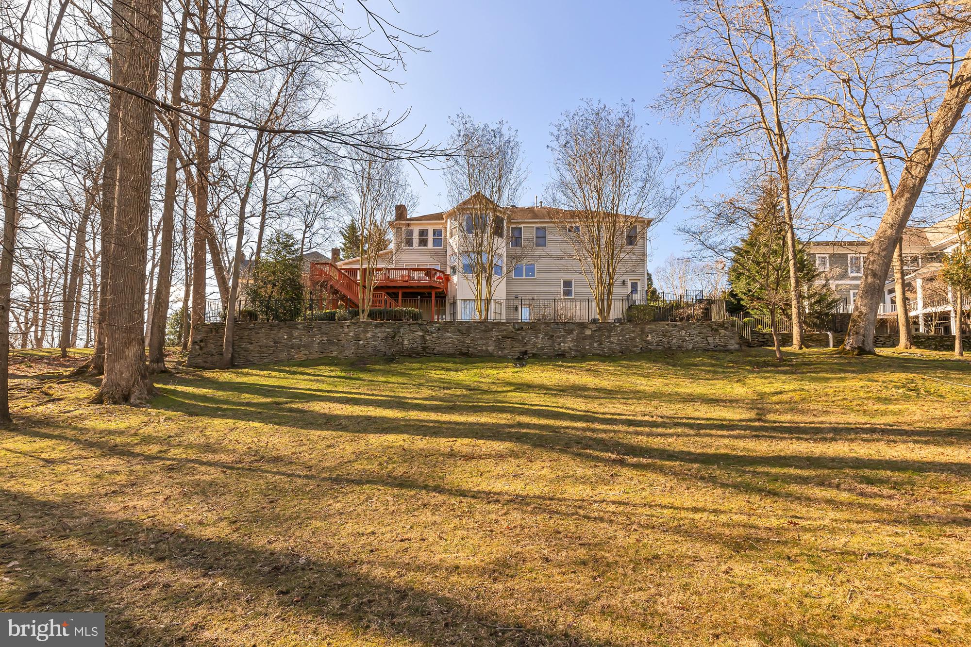 MCAULEY PARK - Residential