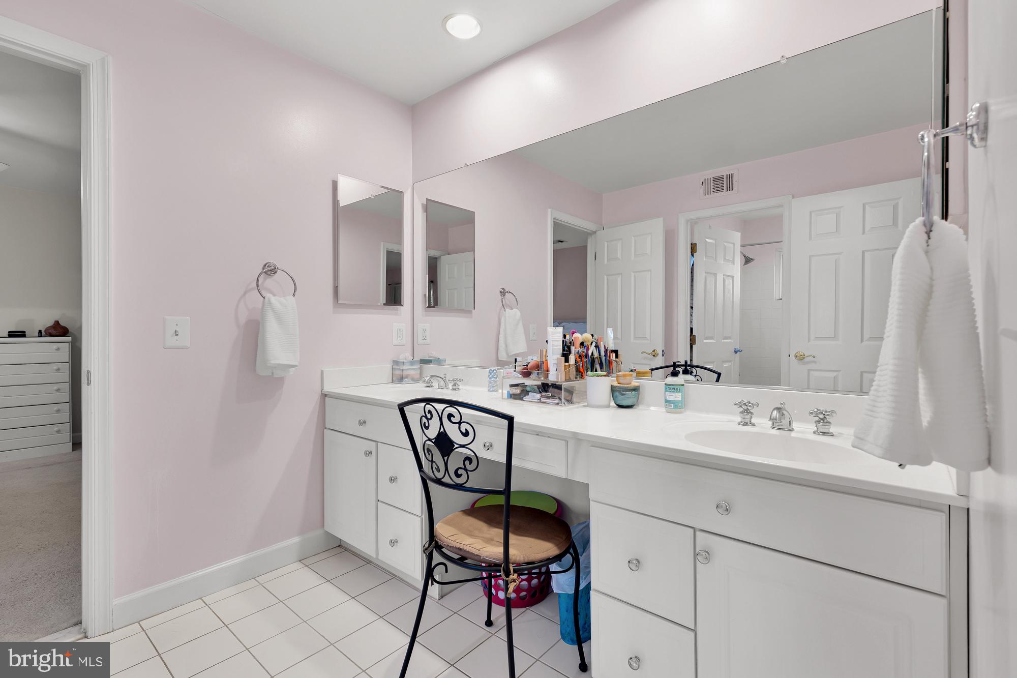 MCAULEY PARK - Residential