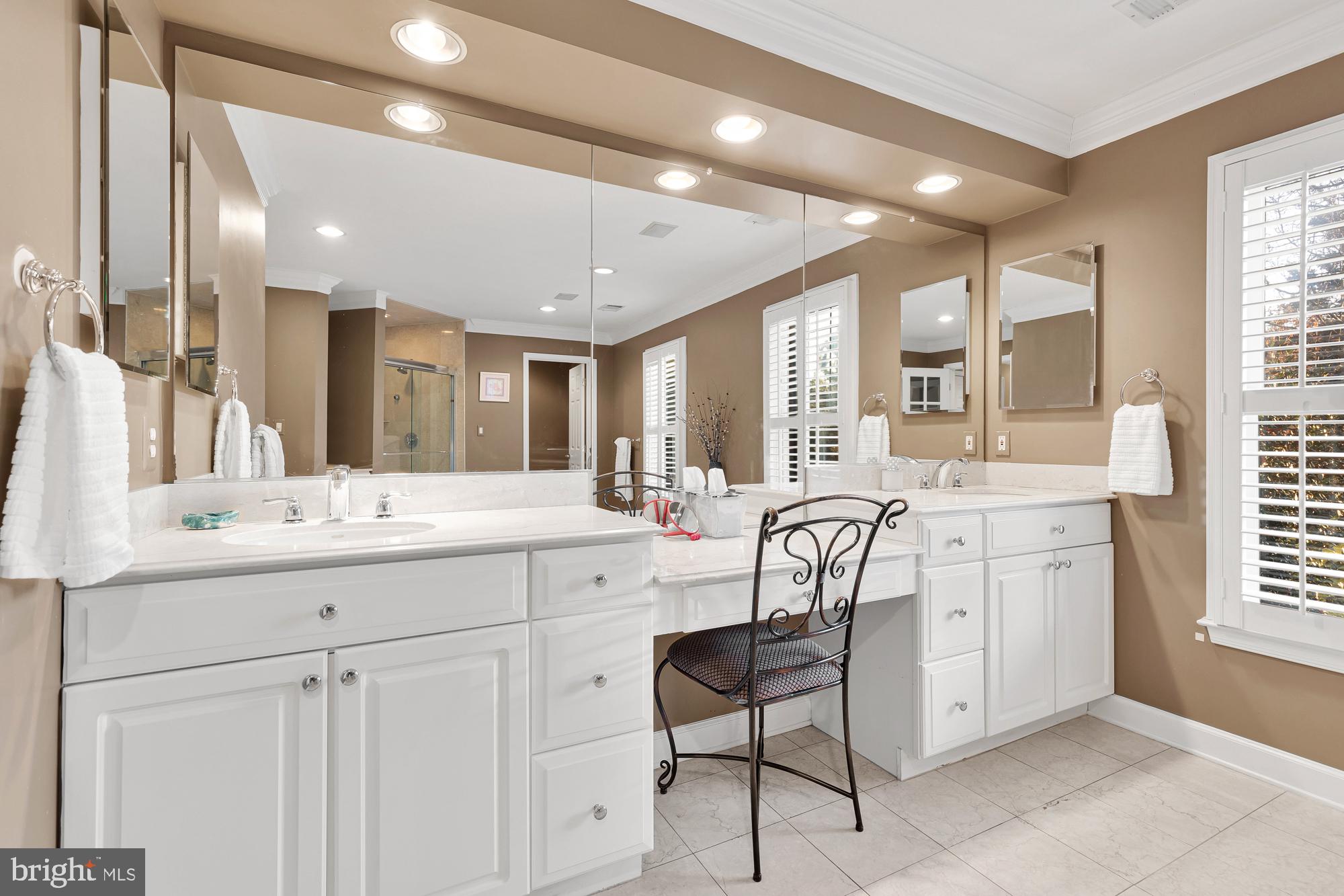 MCAULEY PARK - Residential