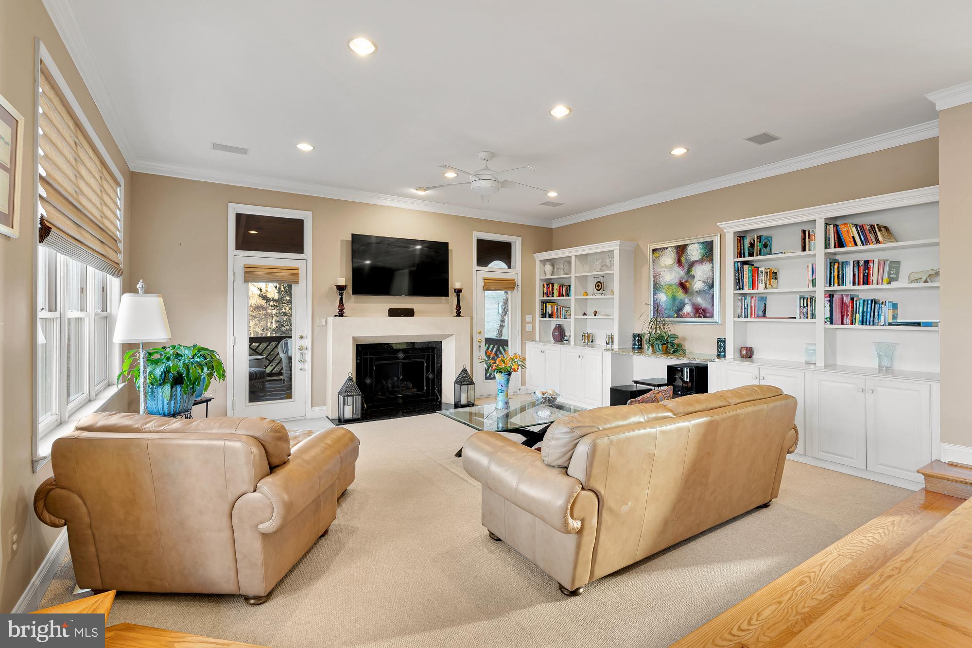 MCAULEY PARK - Residential