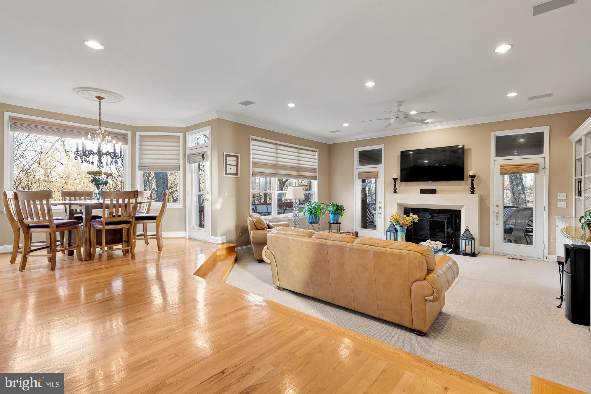 MCAULEY PARK - Residential