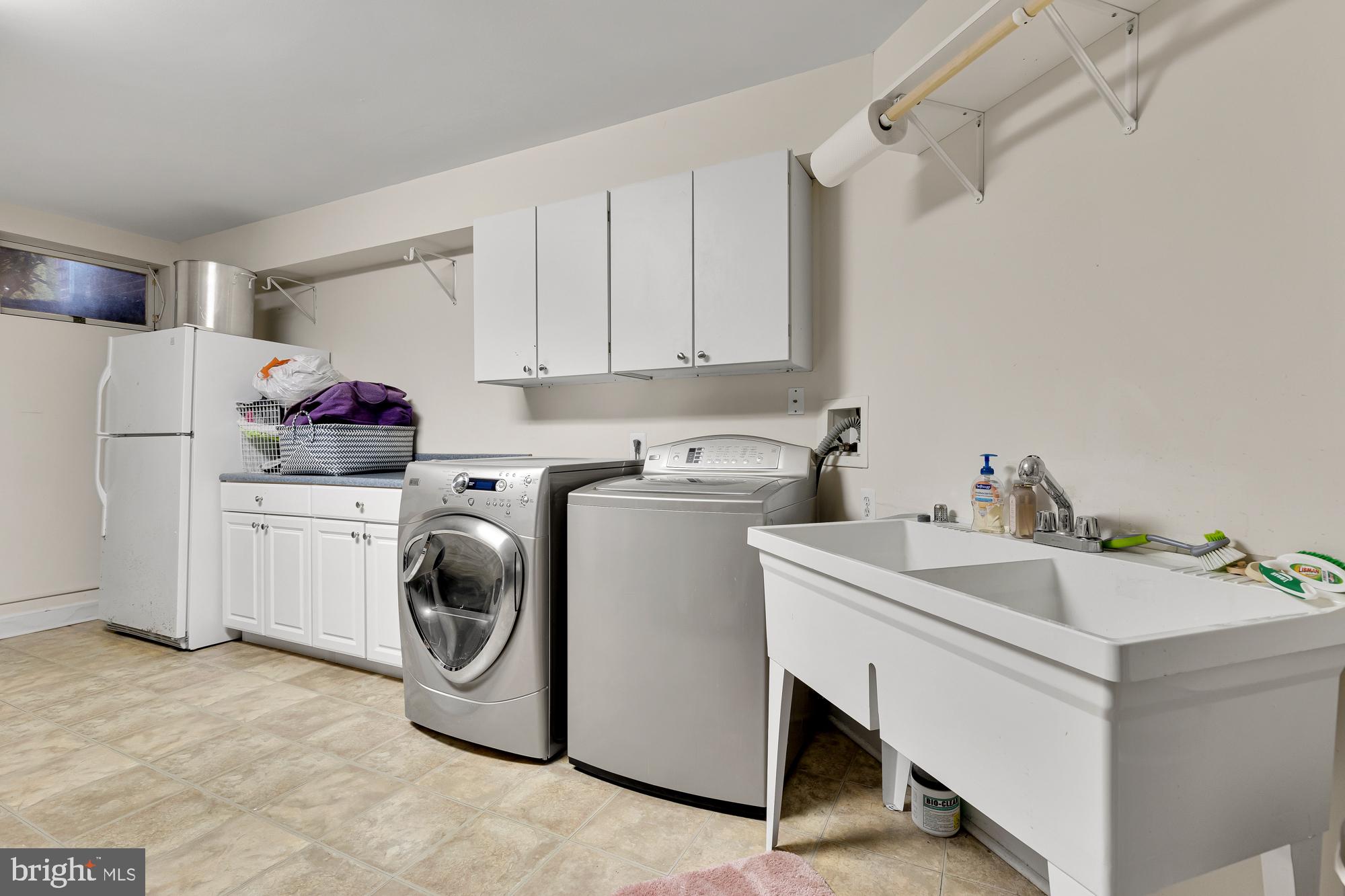 MCAULEY PARK - Residential