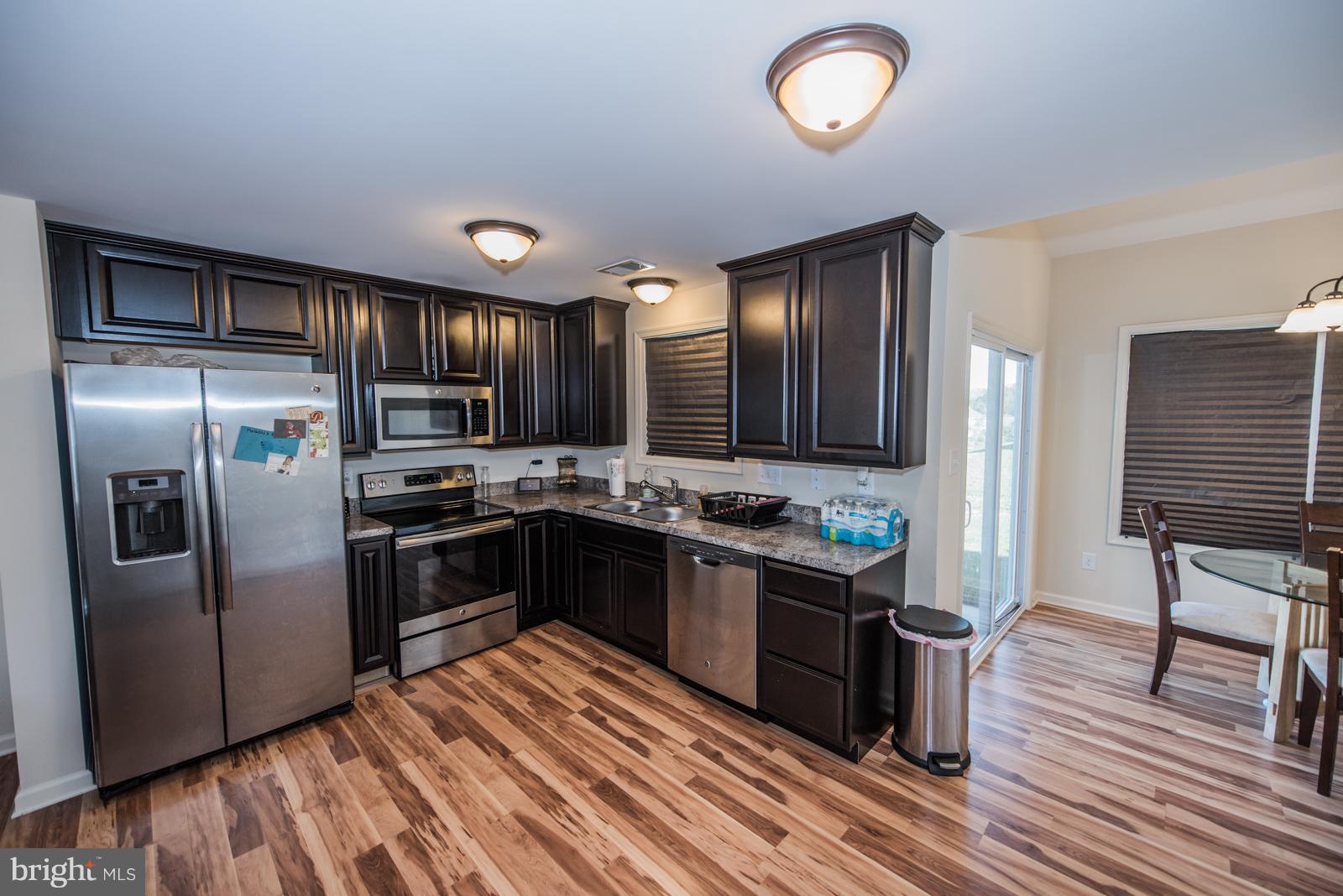 INWOOD VILLAGE - Residential