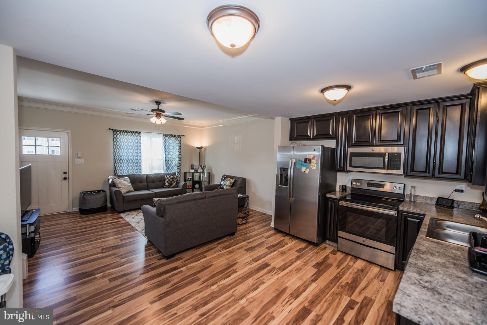 INWOOD VILLAGE - Residential