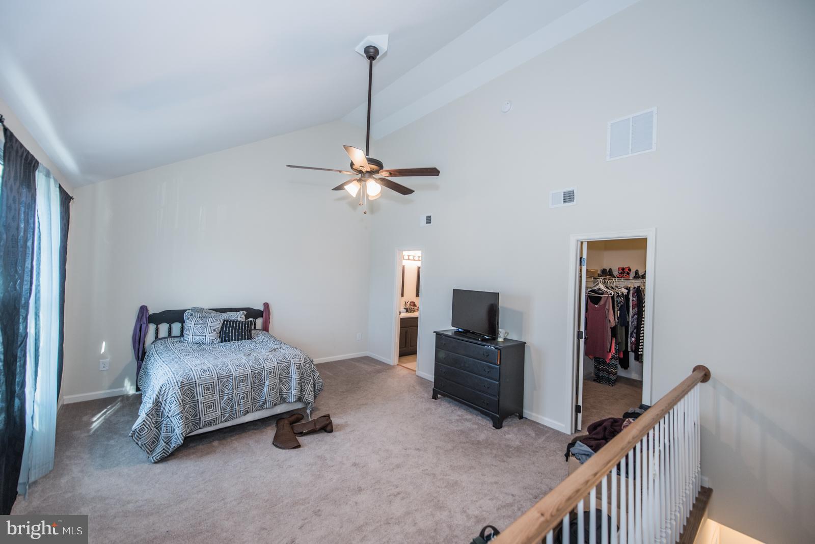 INWOOD VILLAGE - Residential