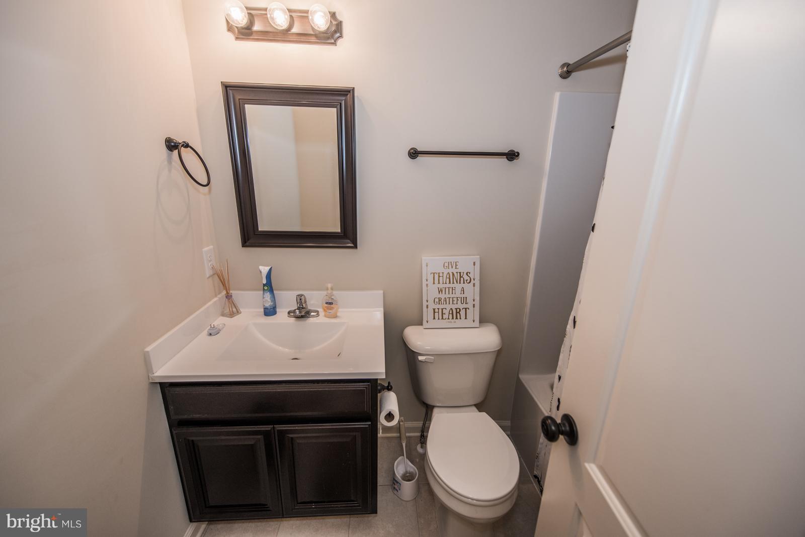 INWOOD VILLAGE - Residential