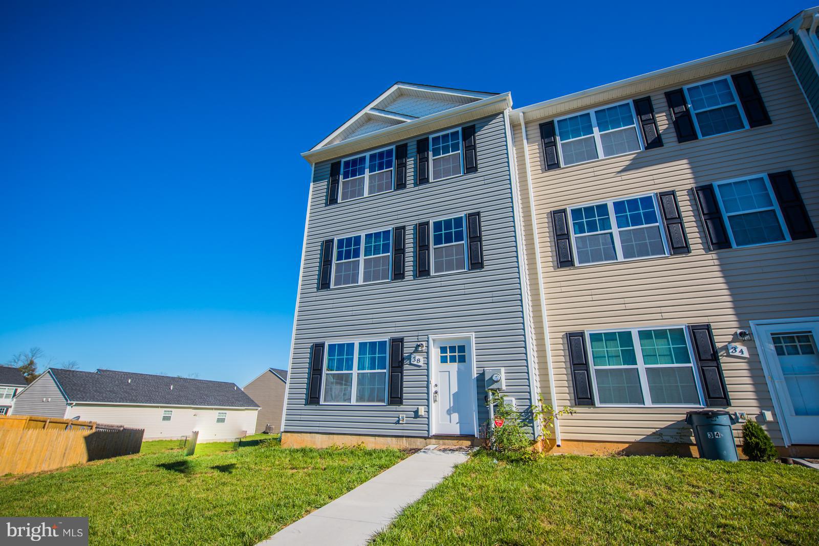 INWOOD VILLAGE - Residential