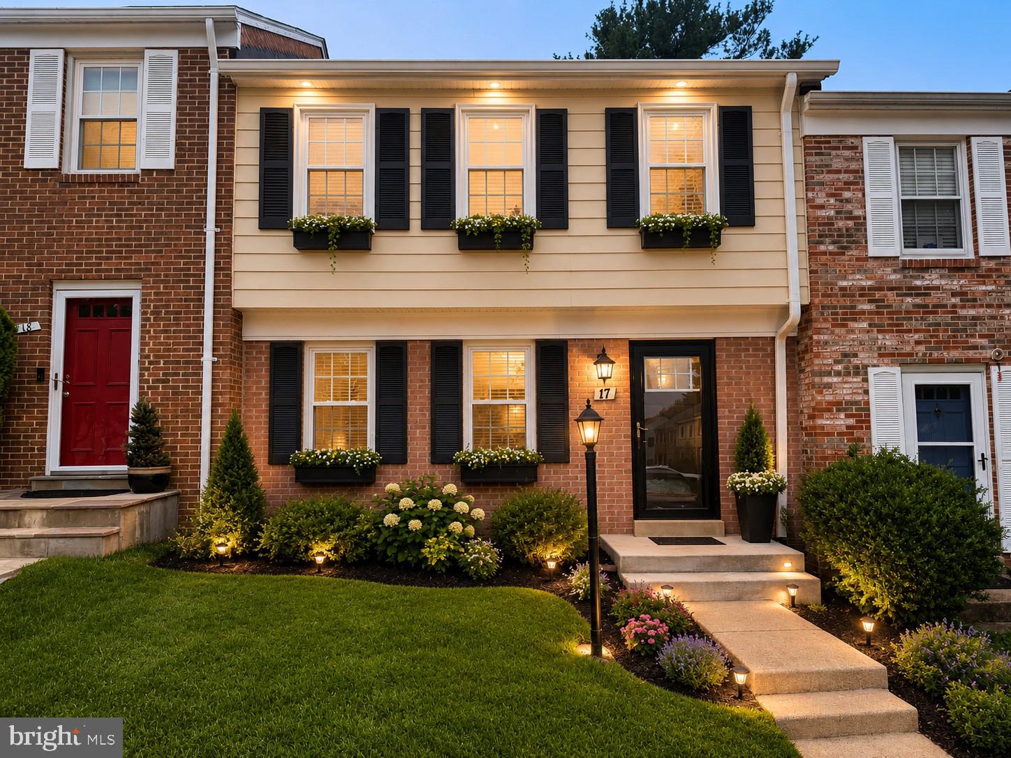 17 MARWOOD COURT