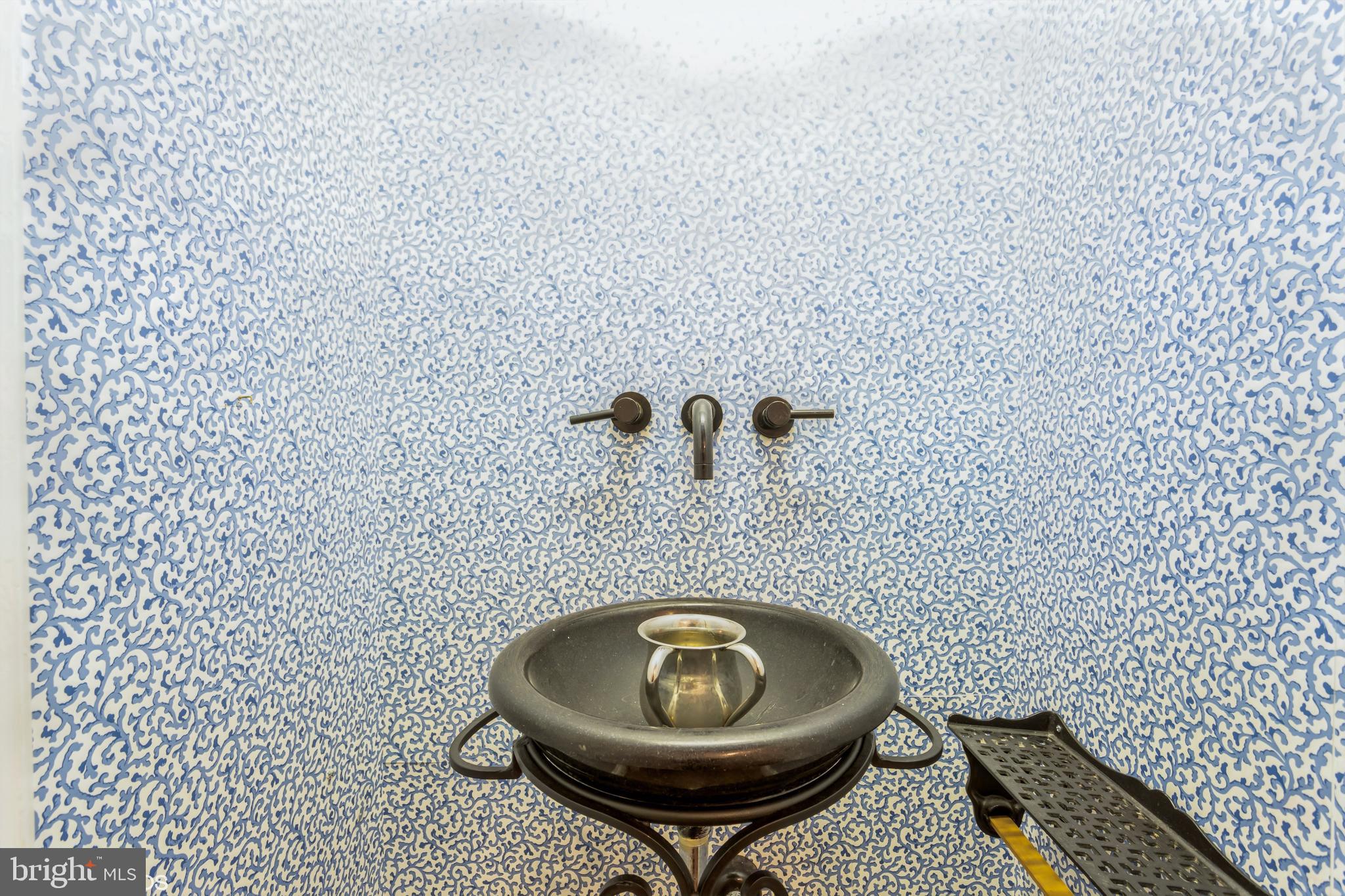 STEVENSON COMMONS - Residential