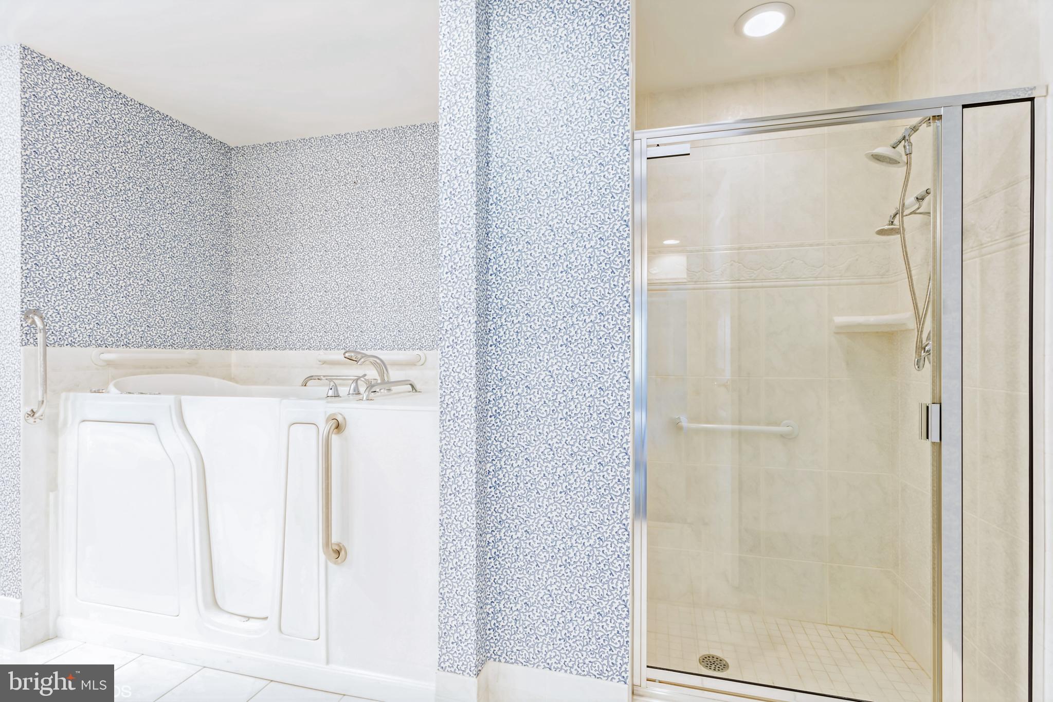 STEVENSON COMMONS - Residential