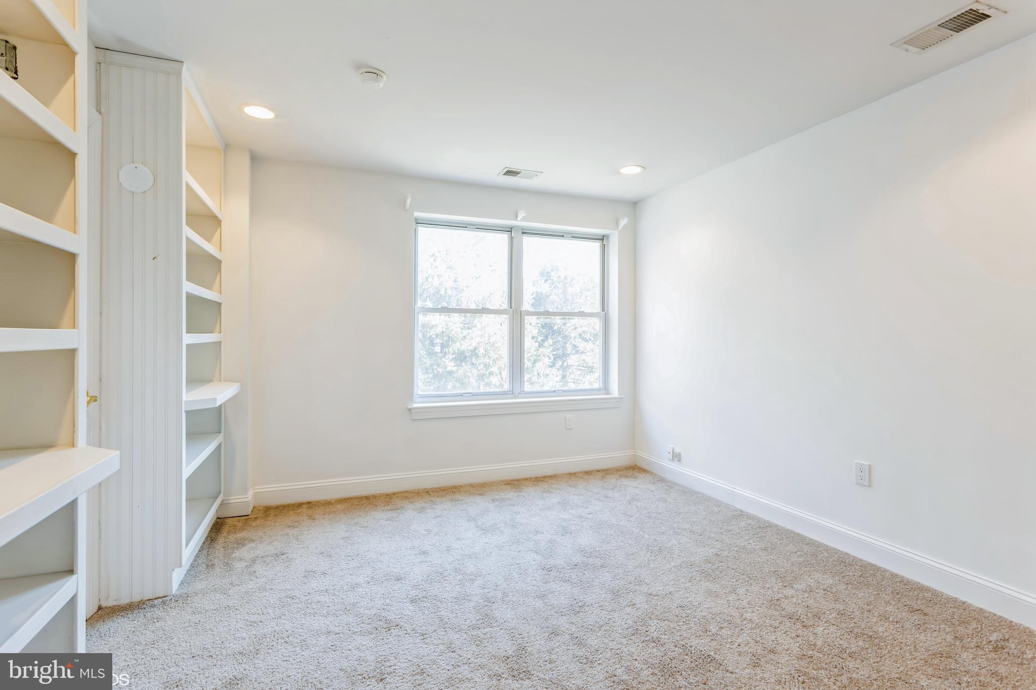 STEVENSON COMMONS - Residential