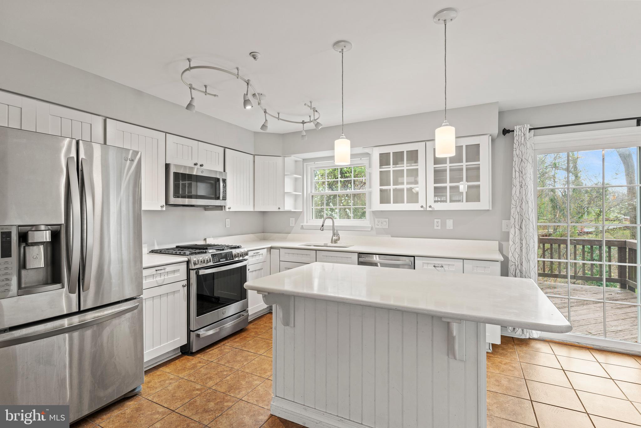 BARKSDALE - Residential