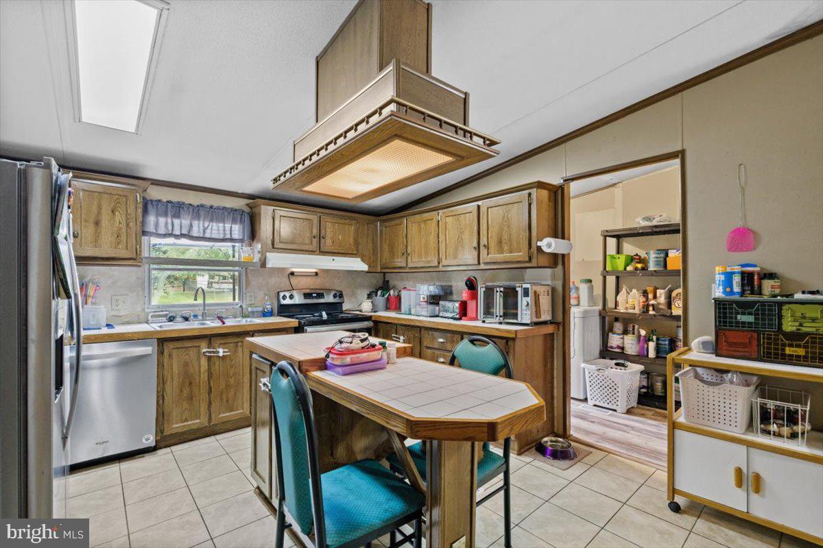 SOUTHERN CROSS ESTATES - Residential