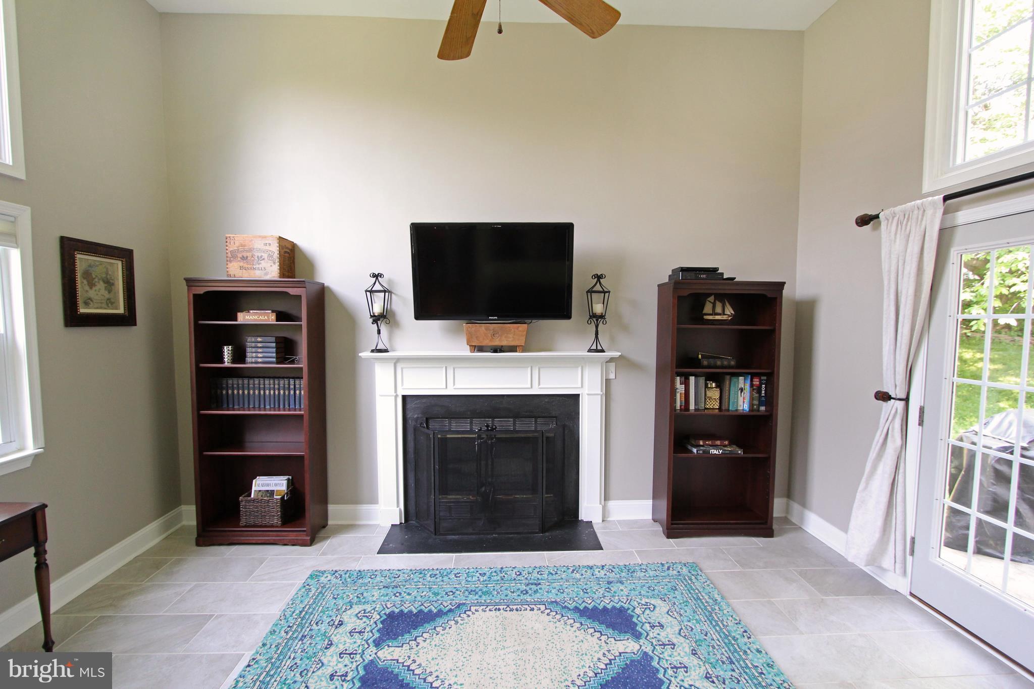 MAJORS CHOICE - Residential