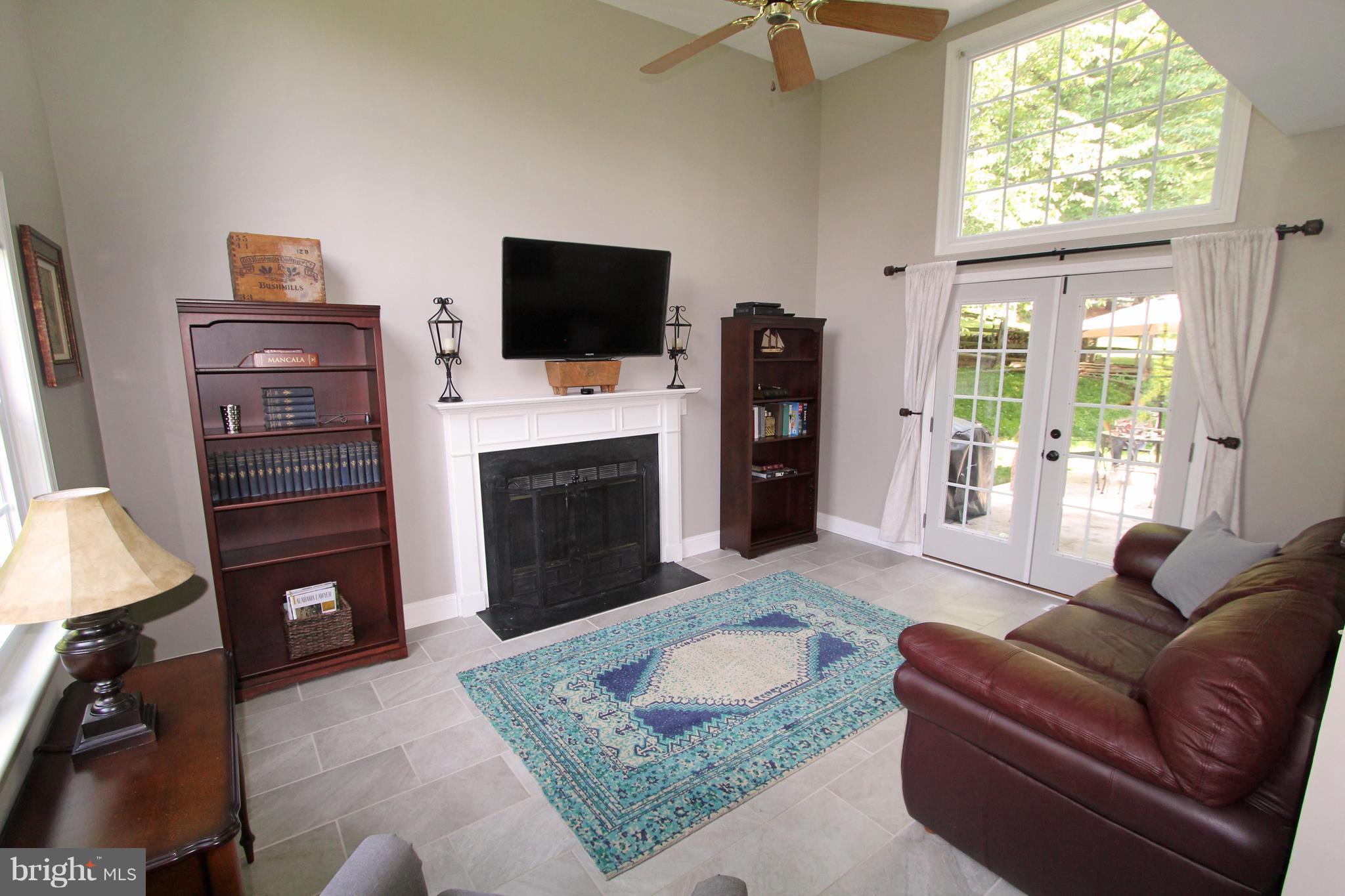 MAJORS CHOICE - Residential