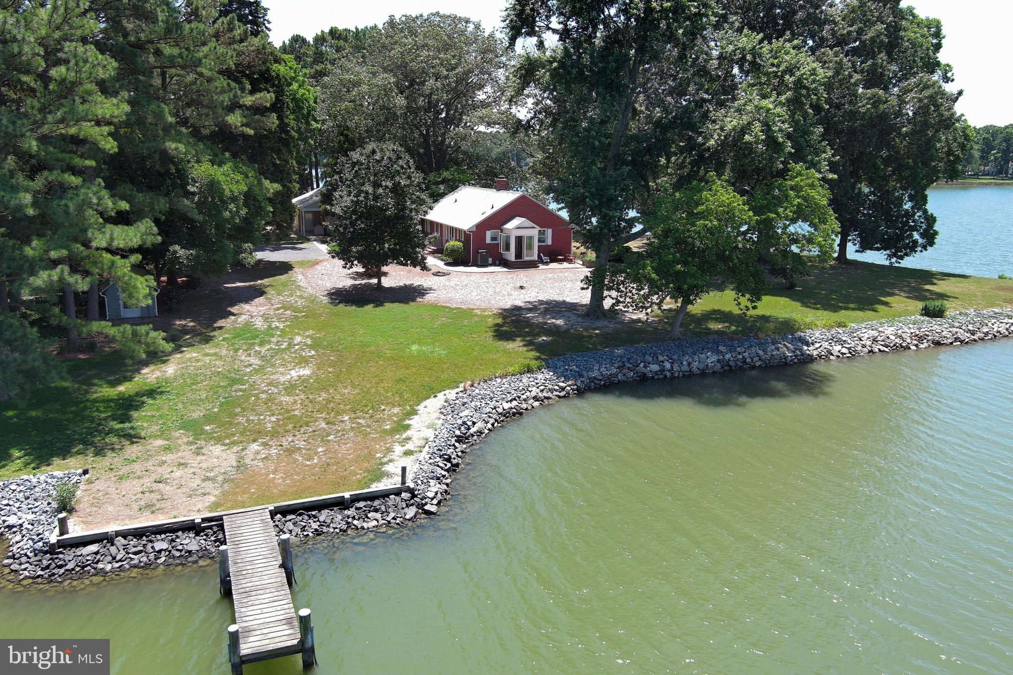 RAYS POINT - Residential