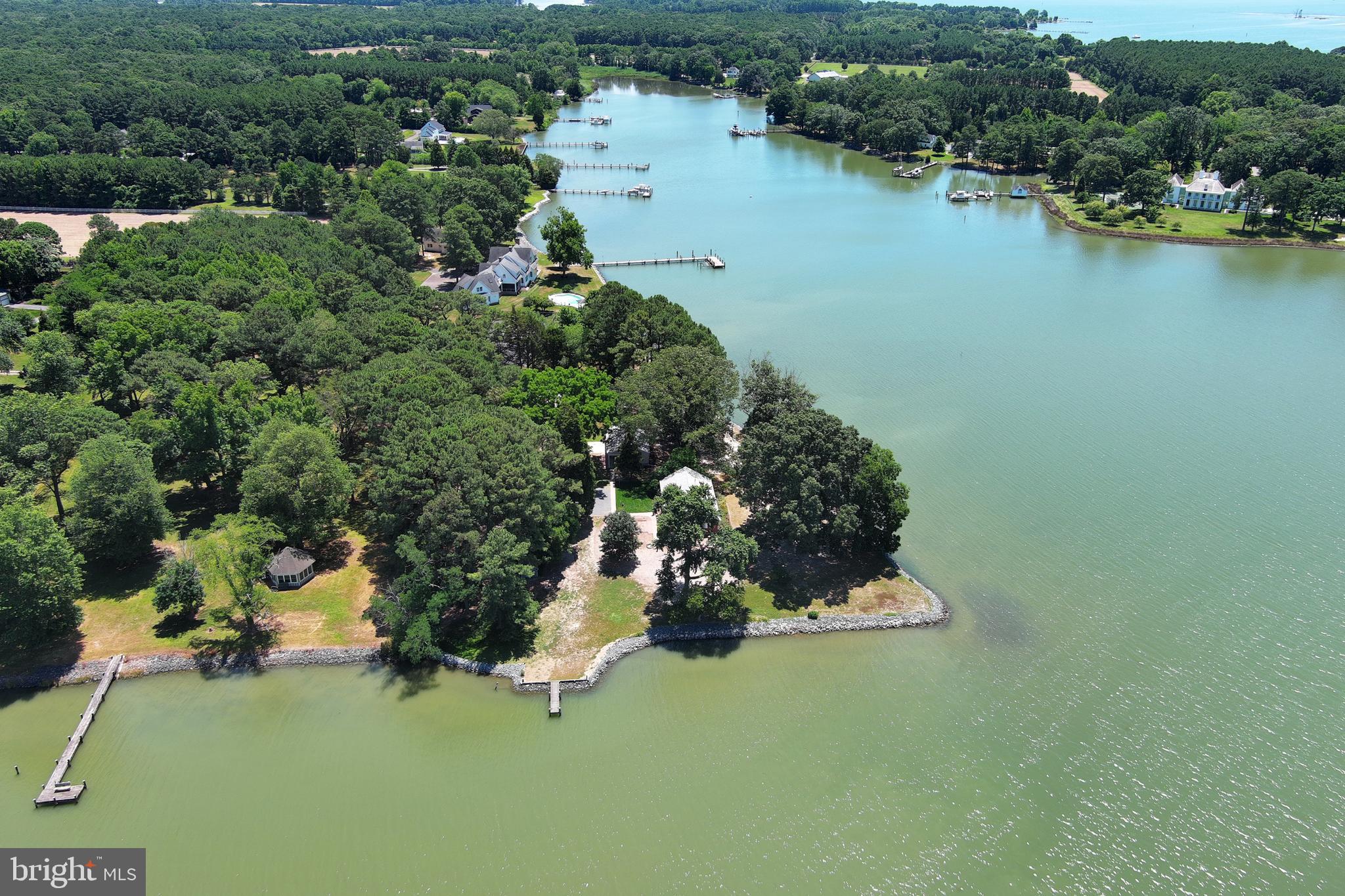 RAYS POINT - Residential