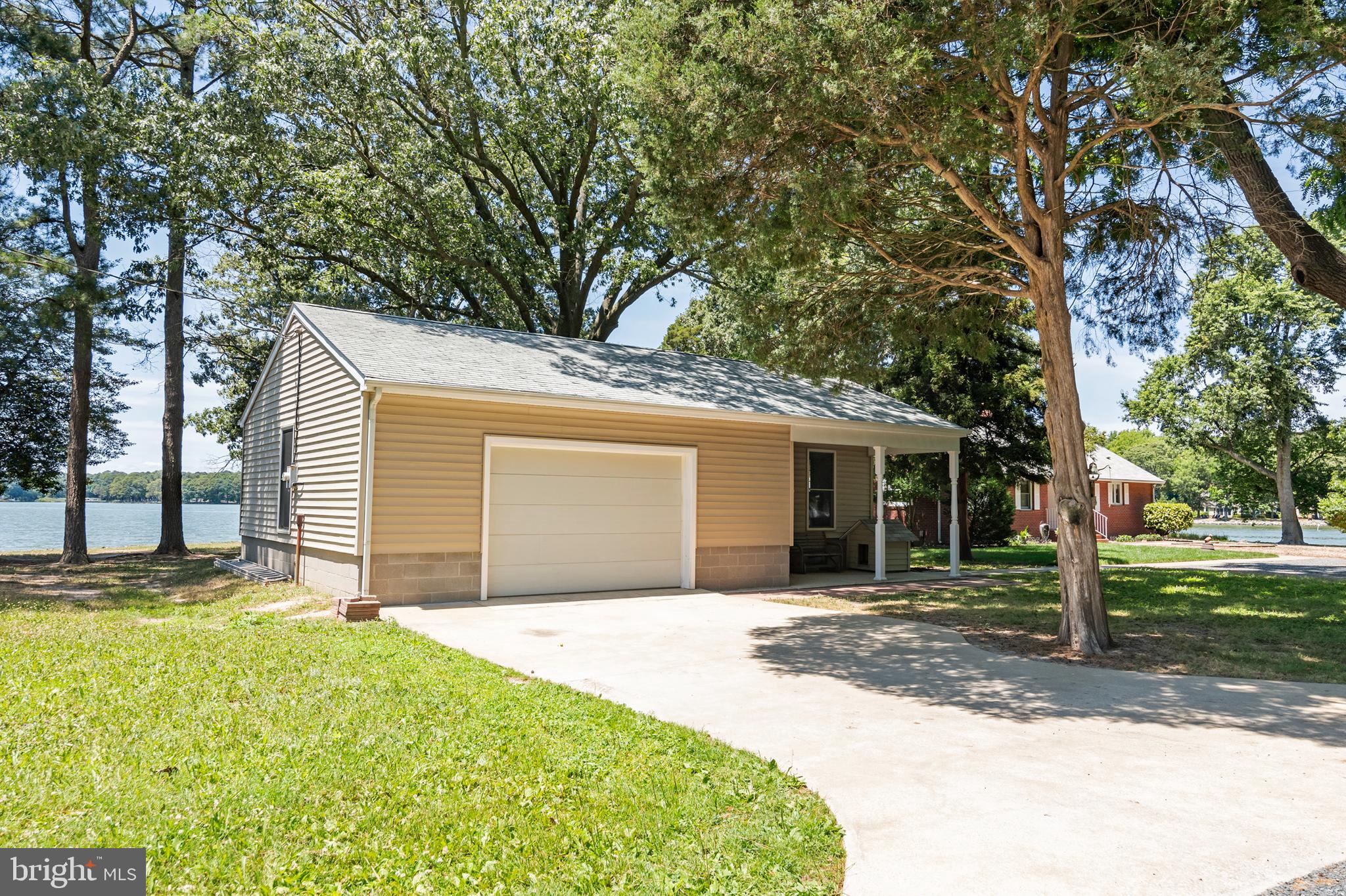 RAYS POINT - Residential