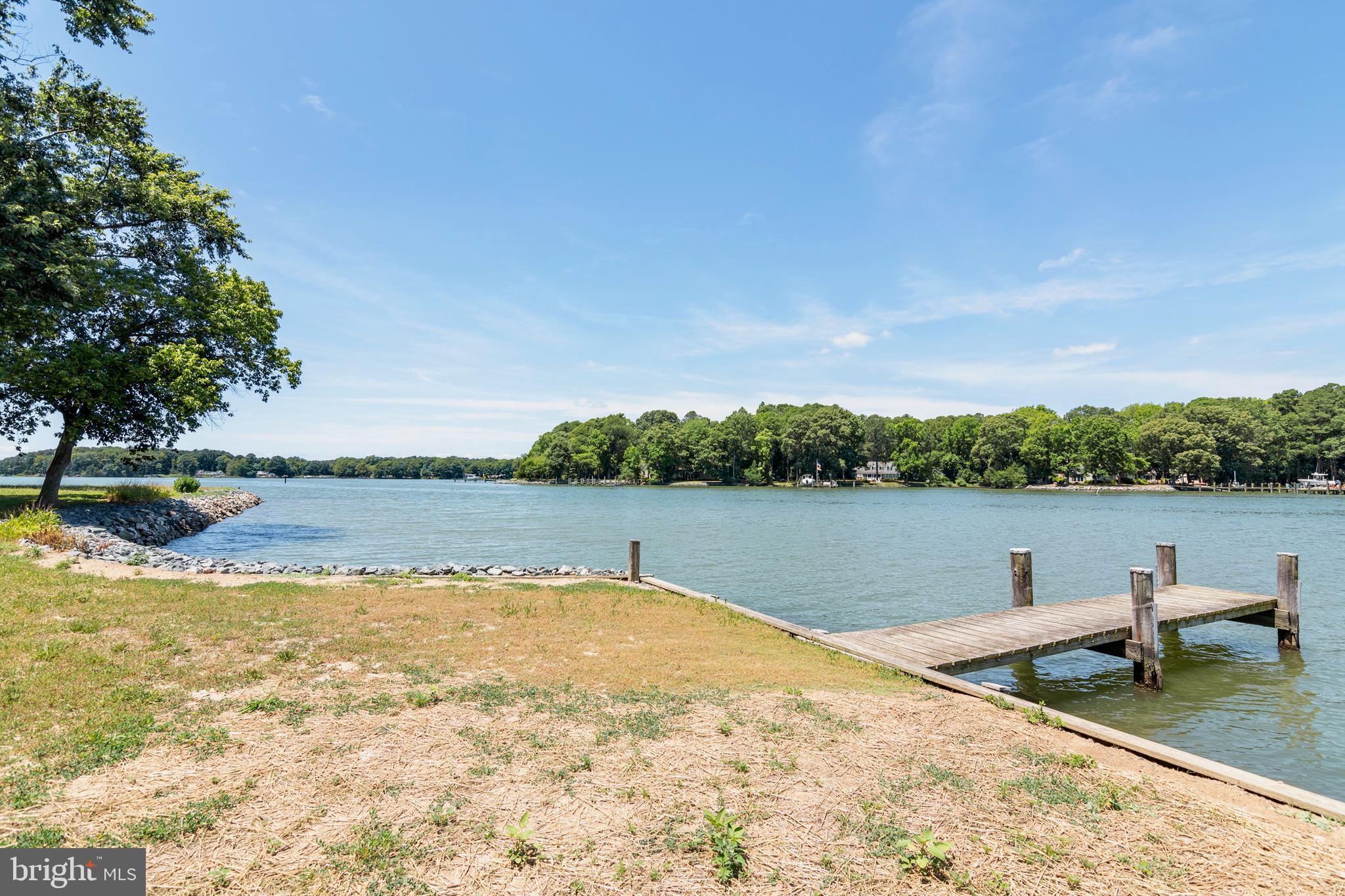 RAYS POINT - Residential