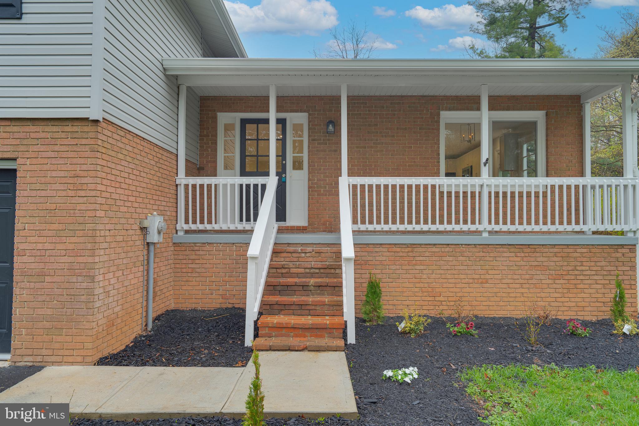 MECKLENBURG HEIGHTS - Residential