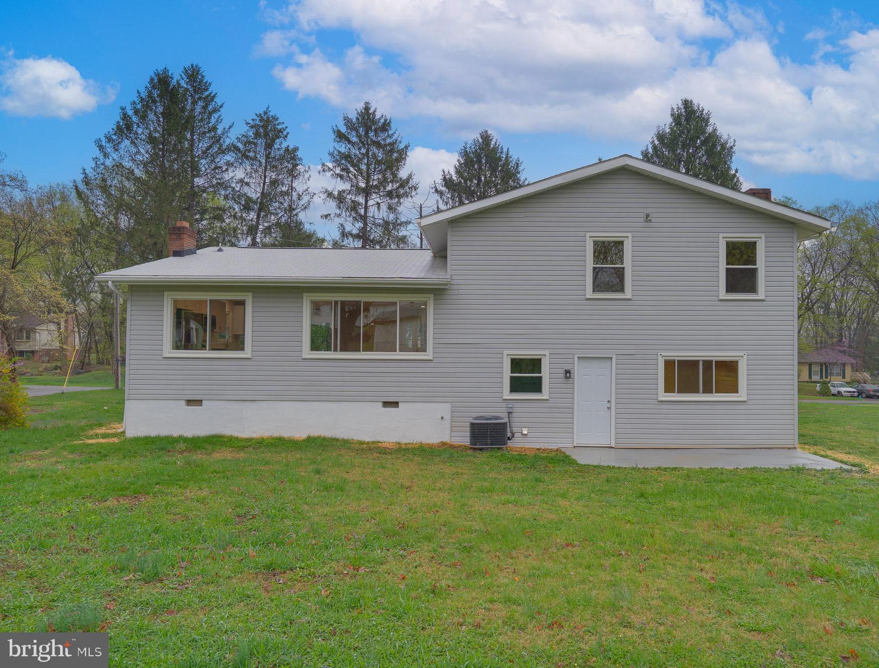 MECKLENBURG HEIGHTS - Residential