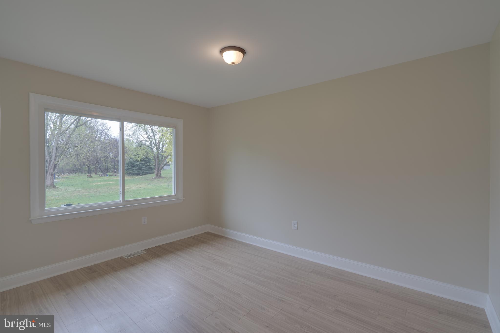 MECKLENBURG HEIGHTS - Residential