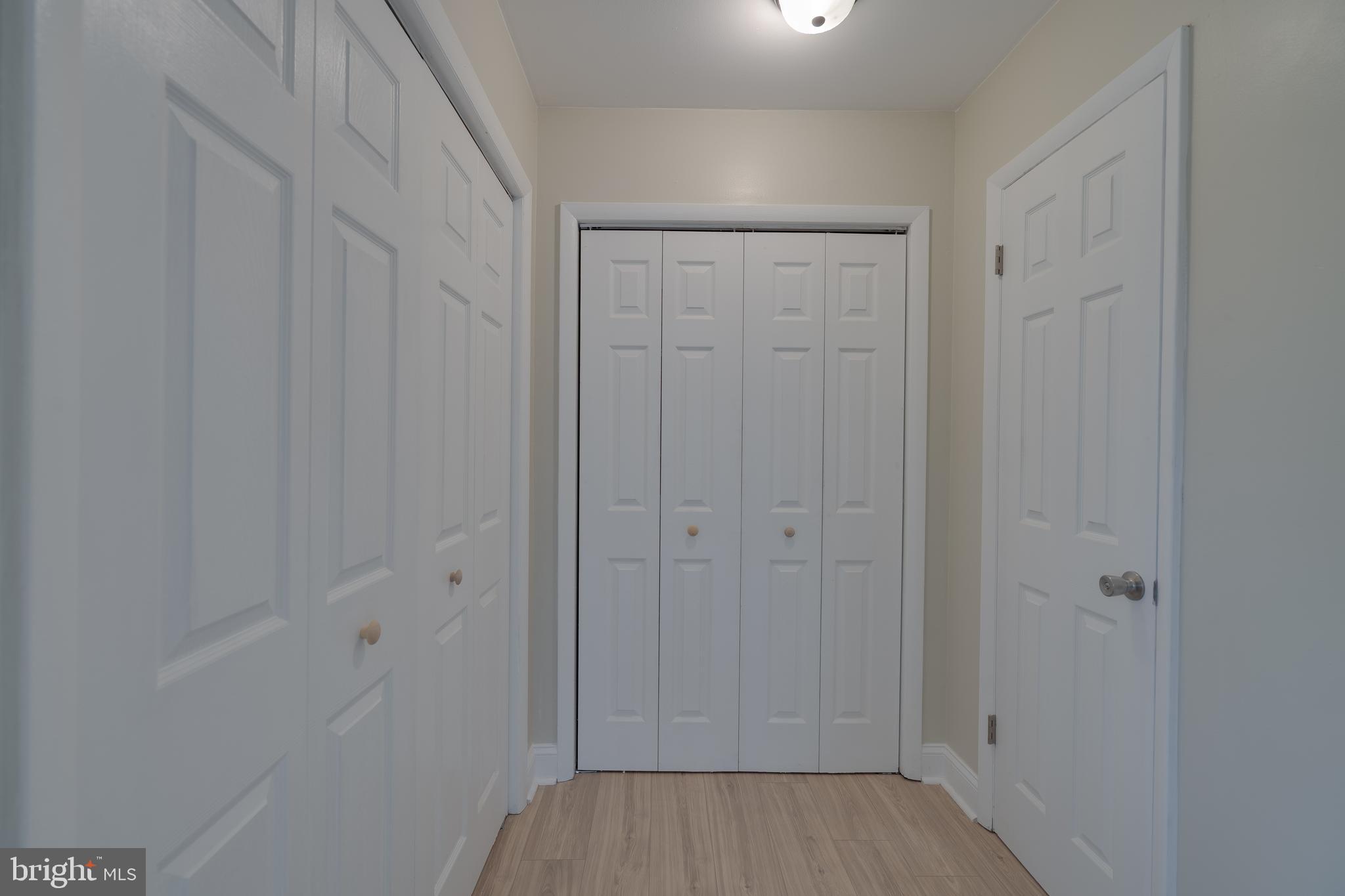 MECKLENBURG HEIGHTS - Residential