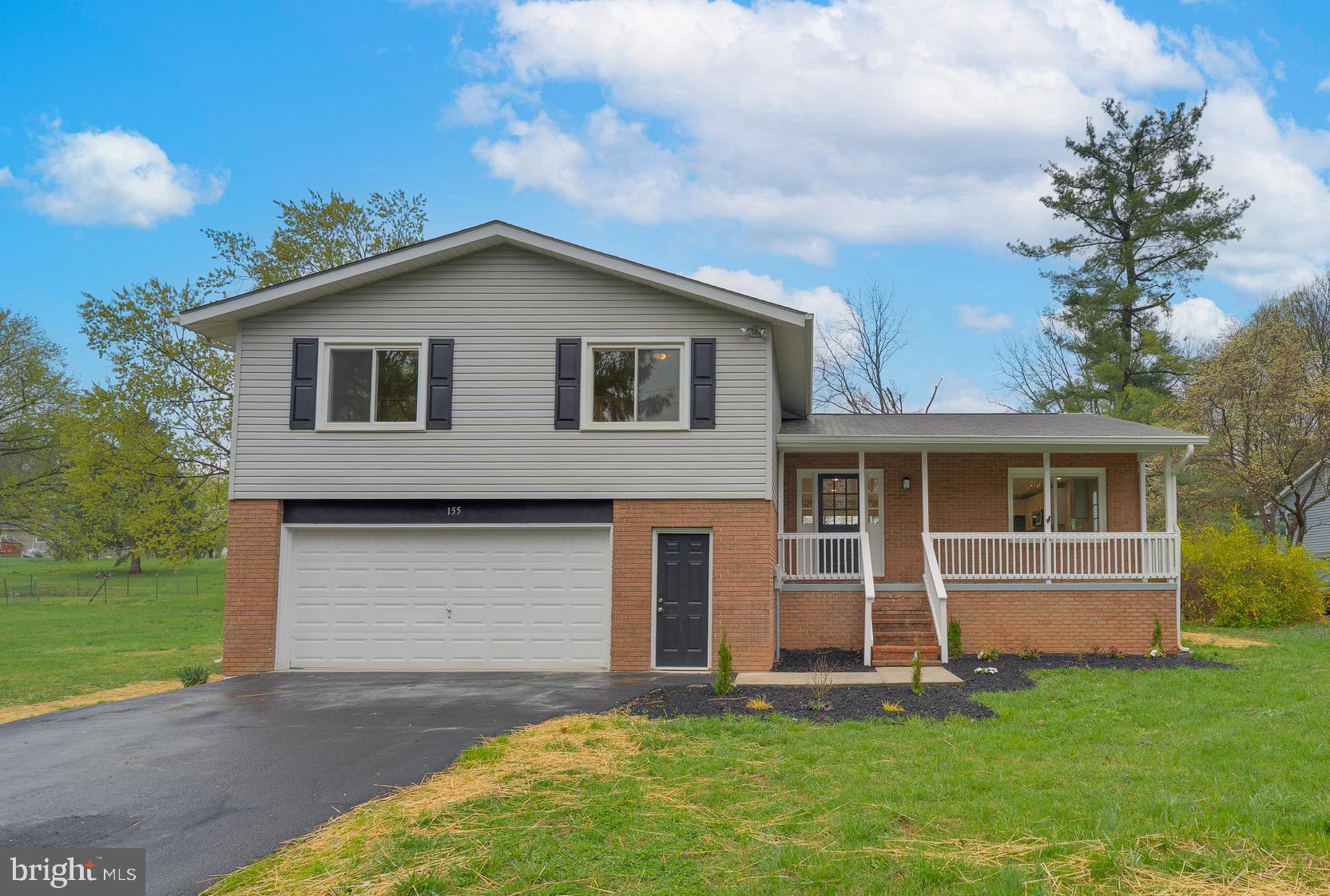 MECKLENBURG HEIGHTS - Residential