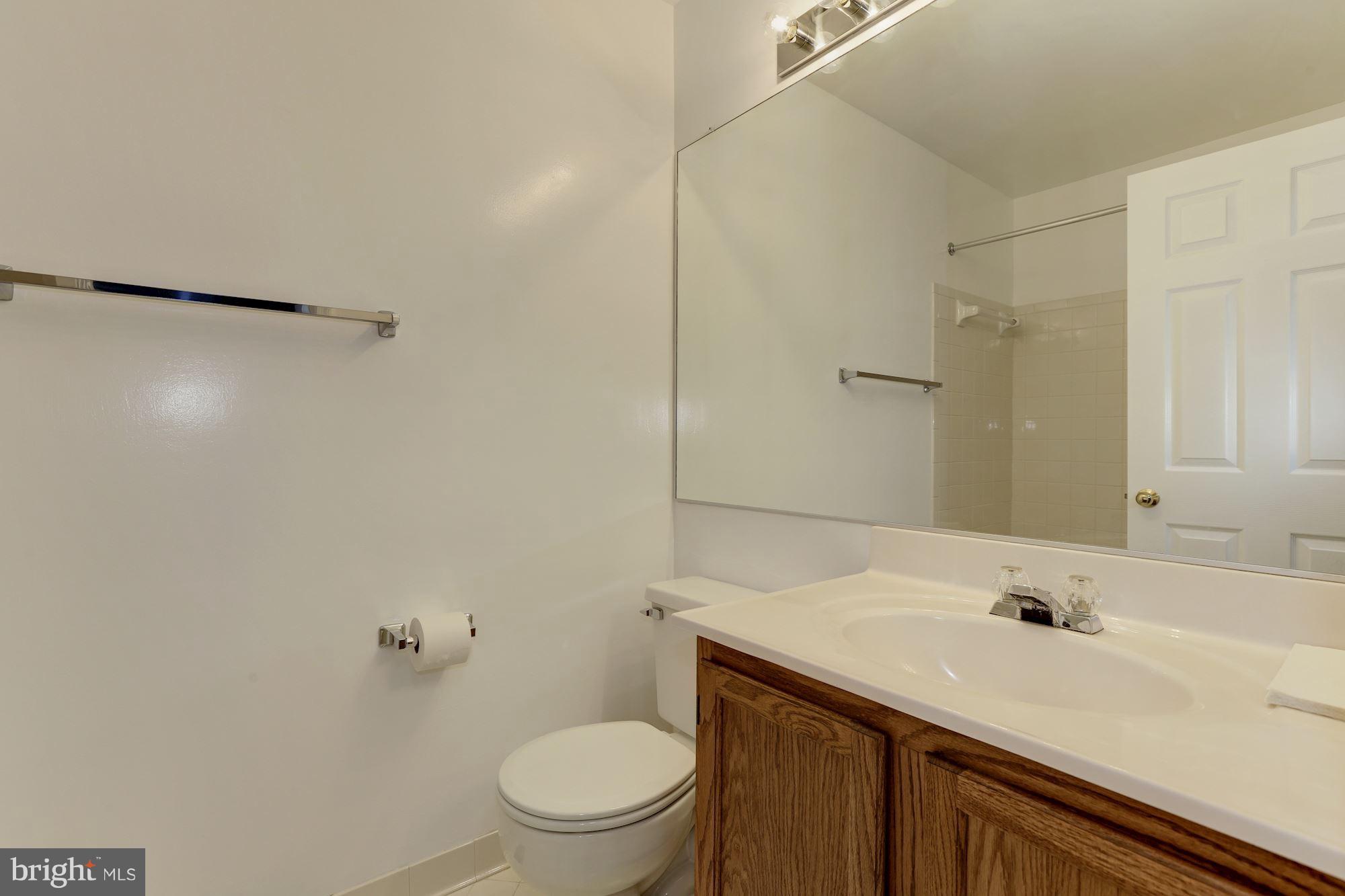 GLENSFORD CONDO - Residential