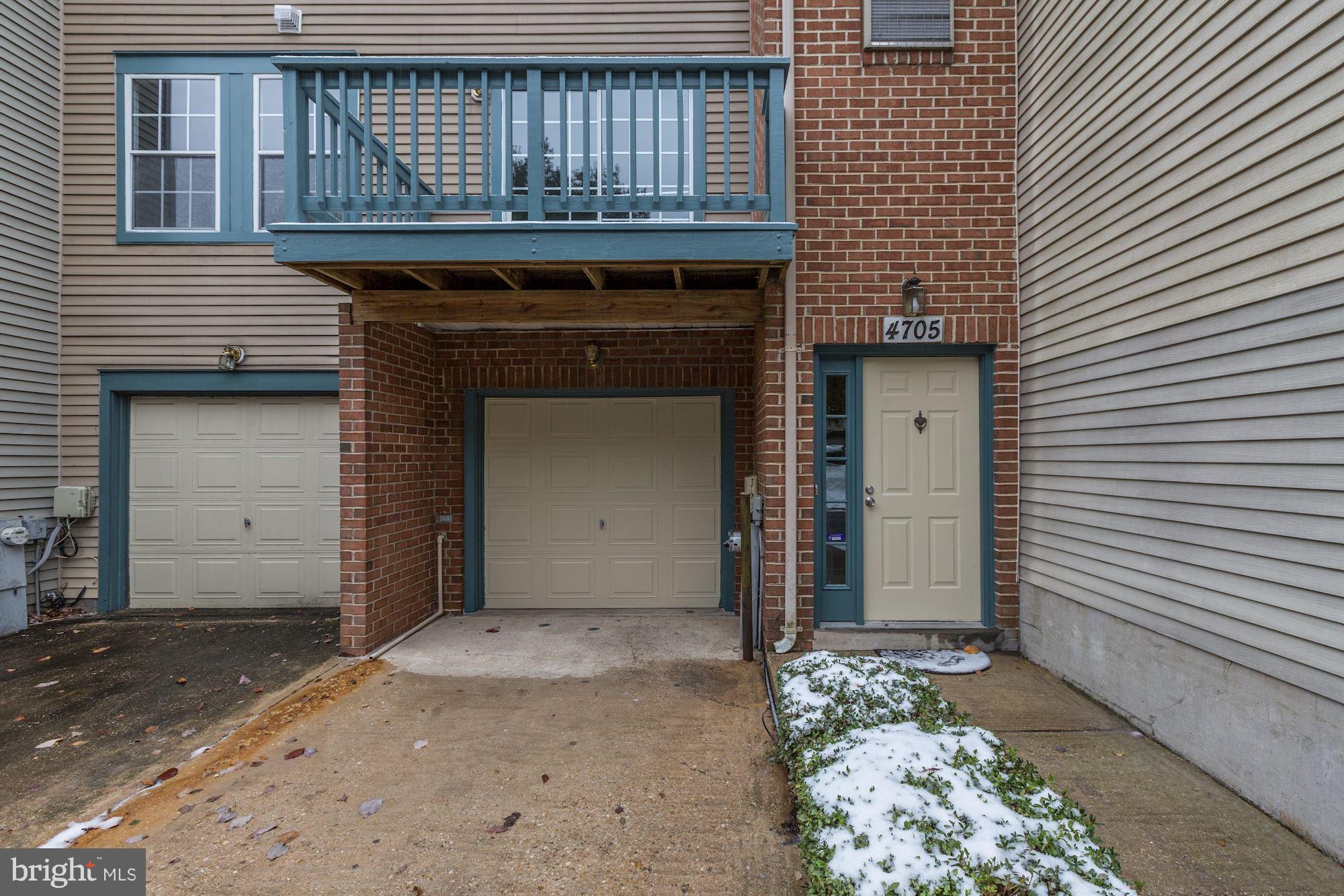 GLENSFORD CONDO - Residential