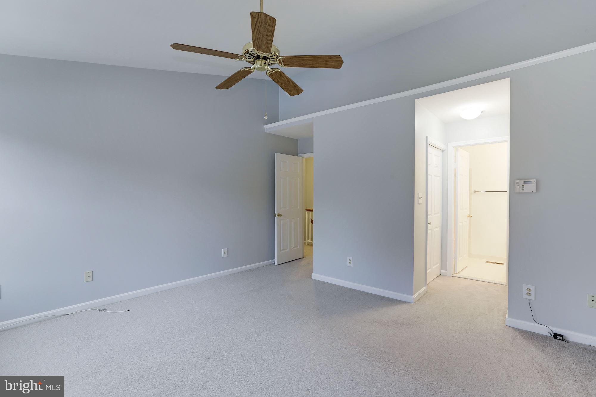 GLENSFORD CONDO - Residential