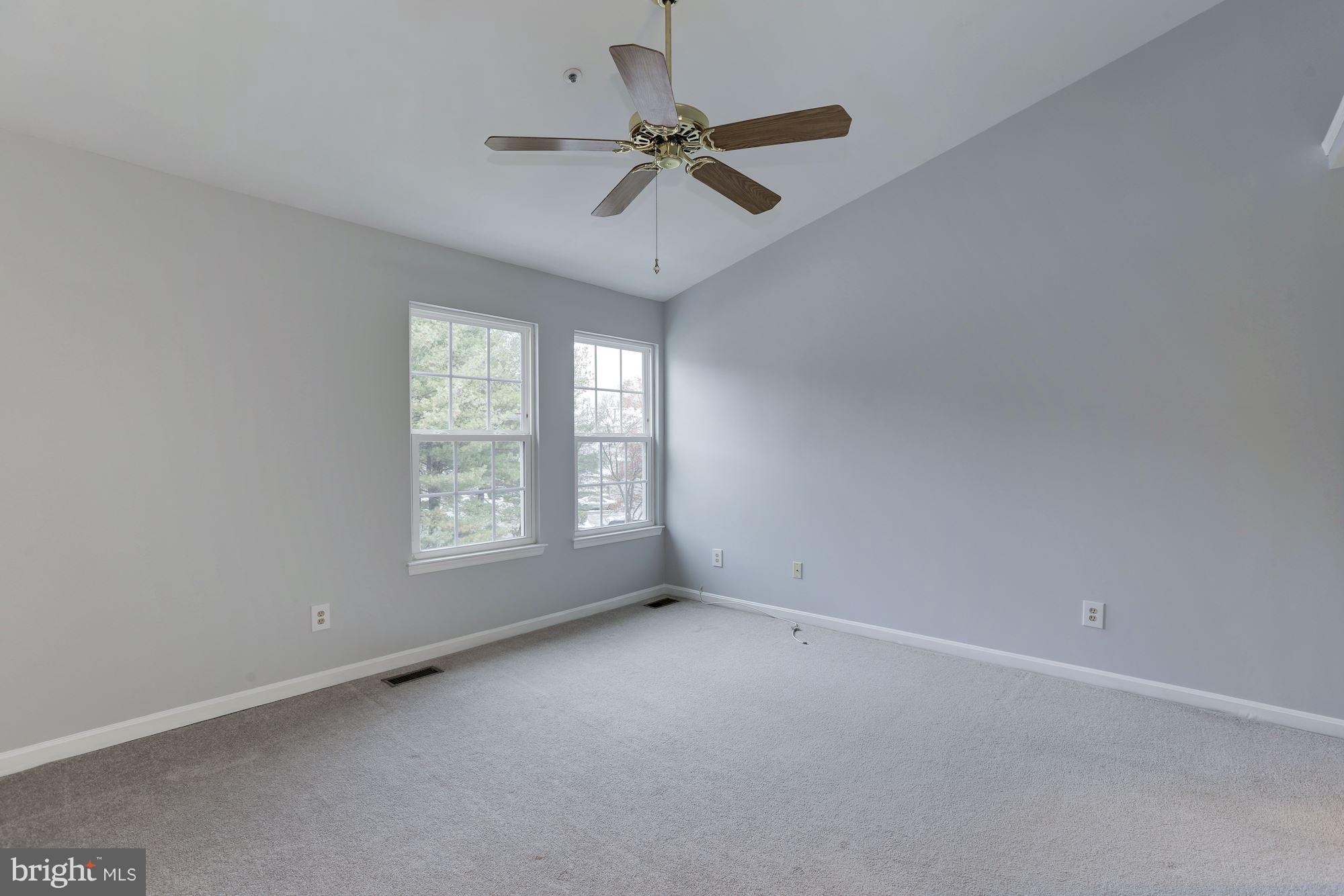 GLENSFORD CONDO - Residential