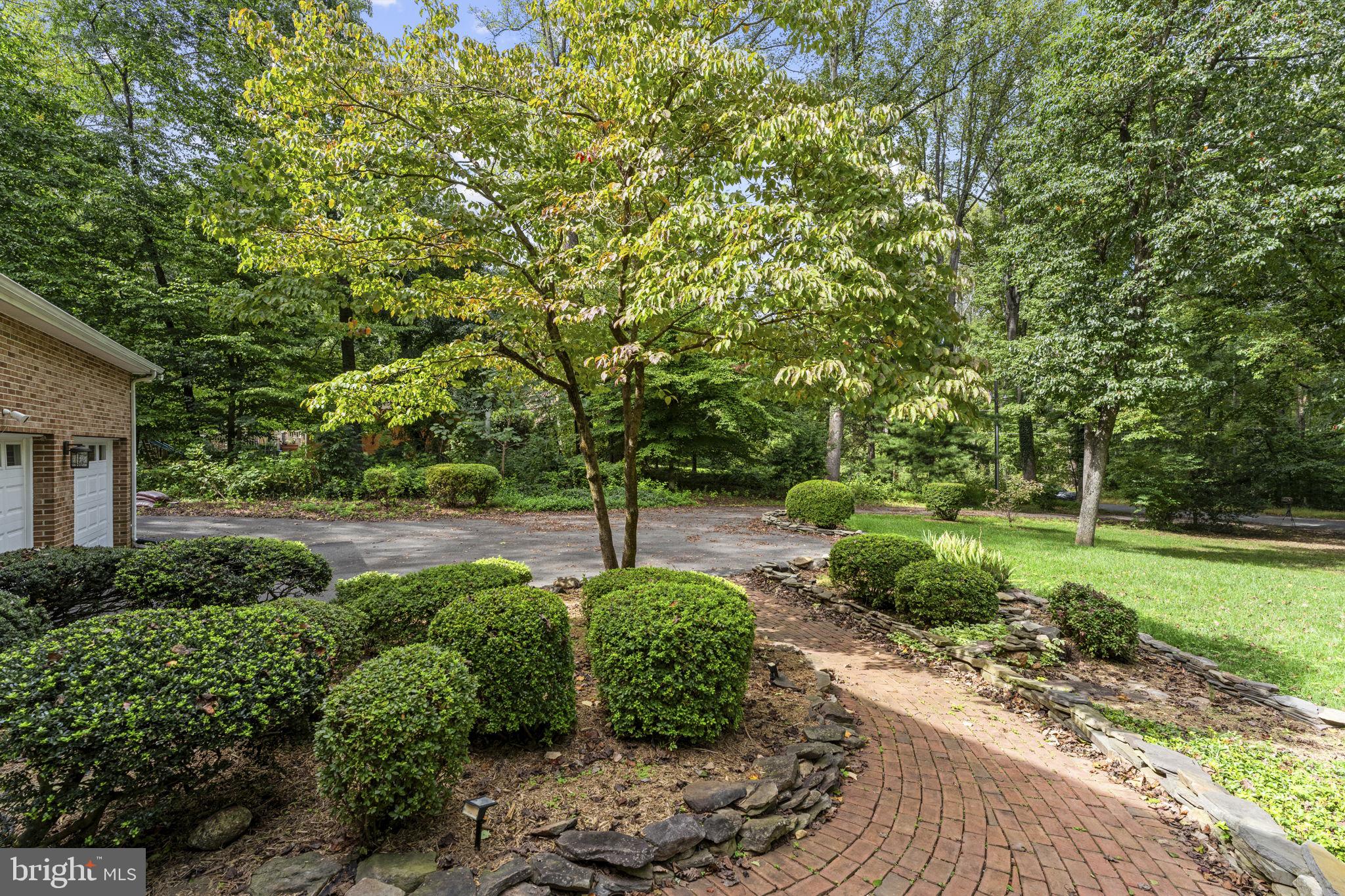 7278 MOSS LANE