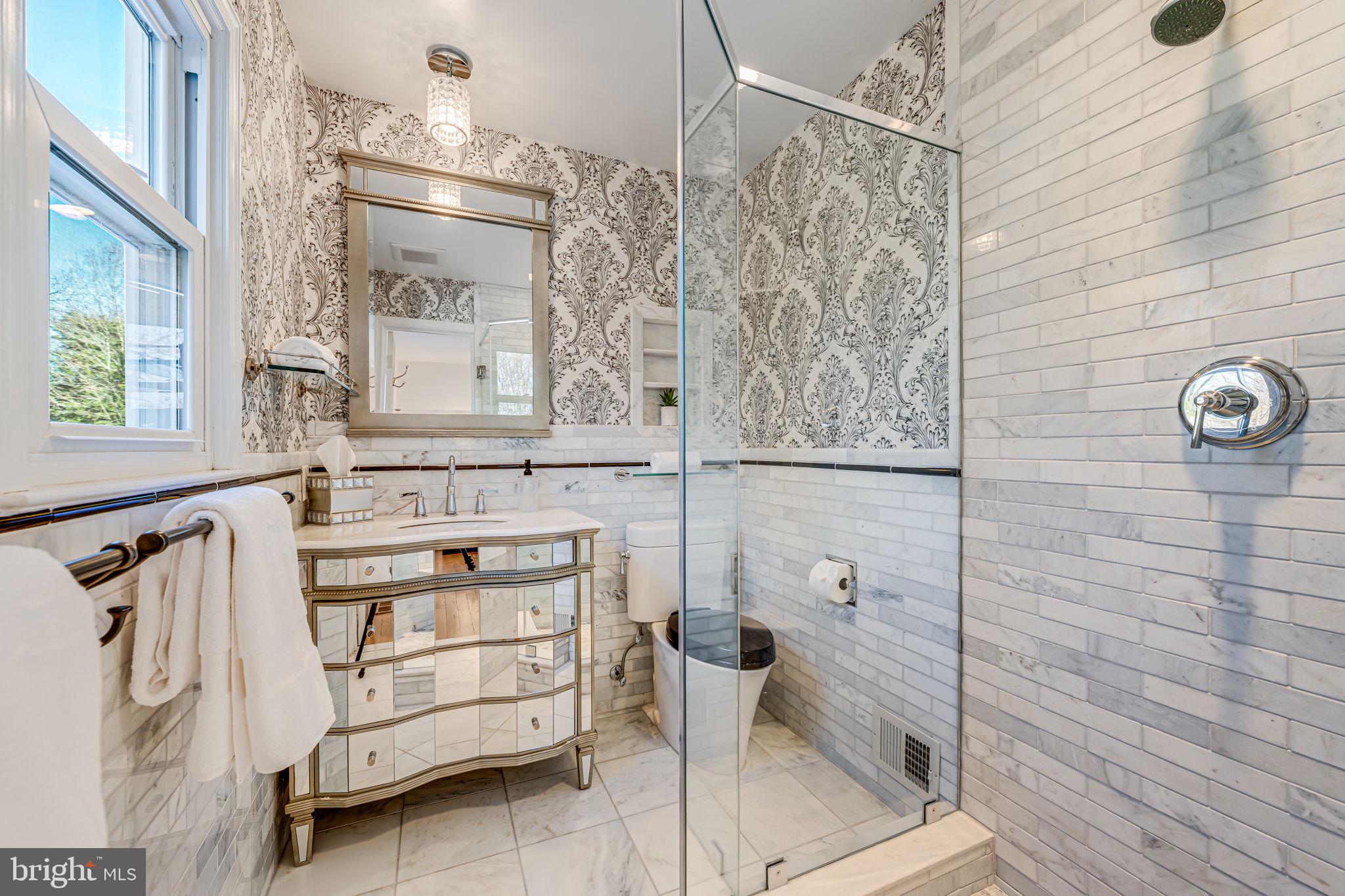 TALISMAN COURT - Residential