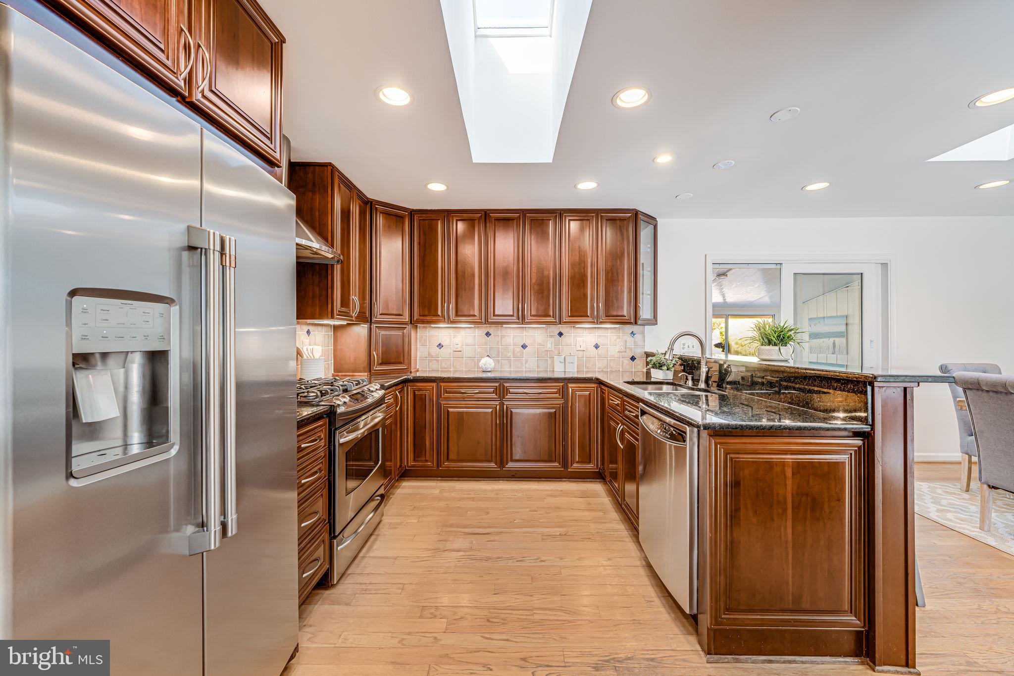 TALISMAN COURT - Residential