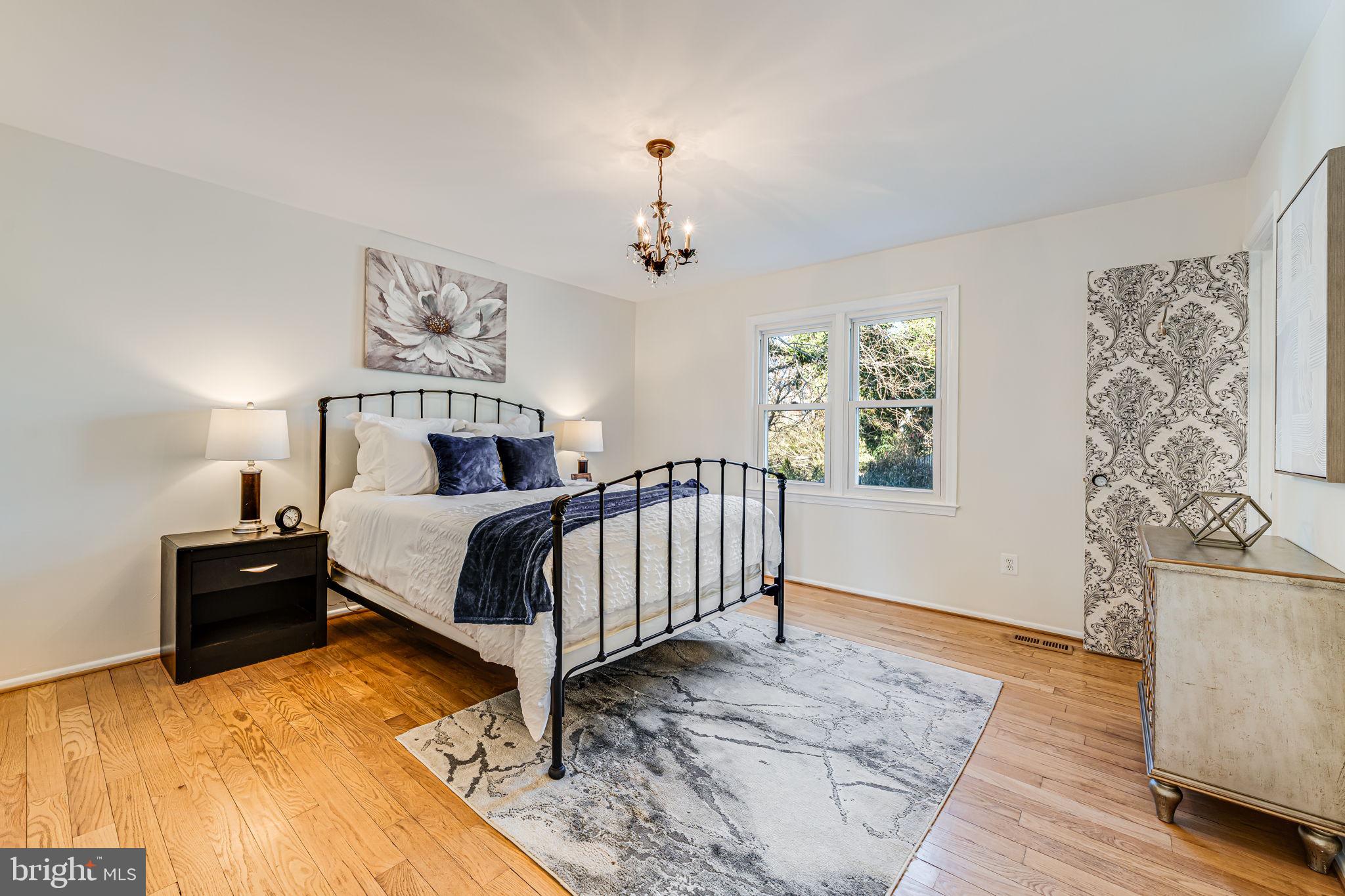 TALISMAN COURT - Residential