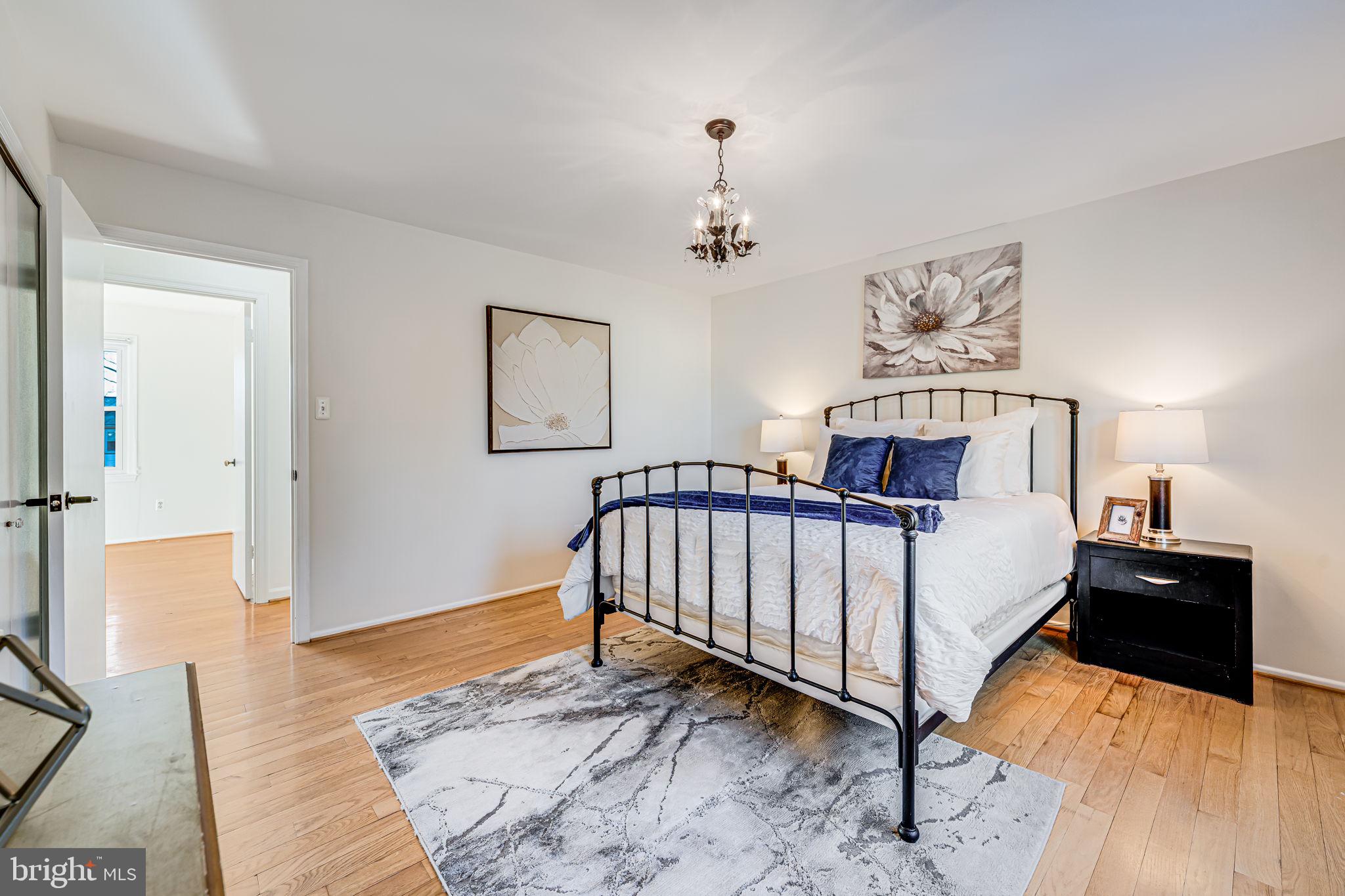 TALISMAN COURT - Residential