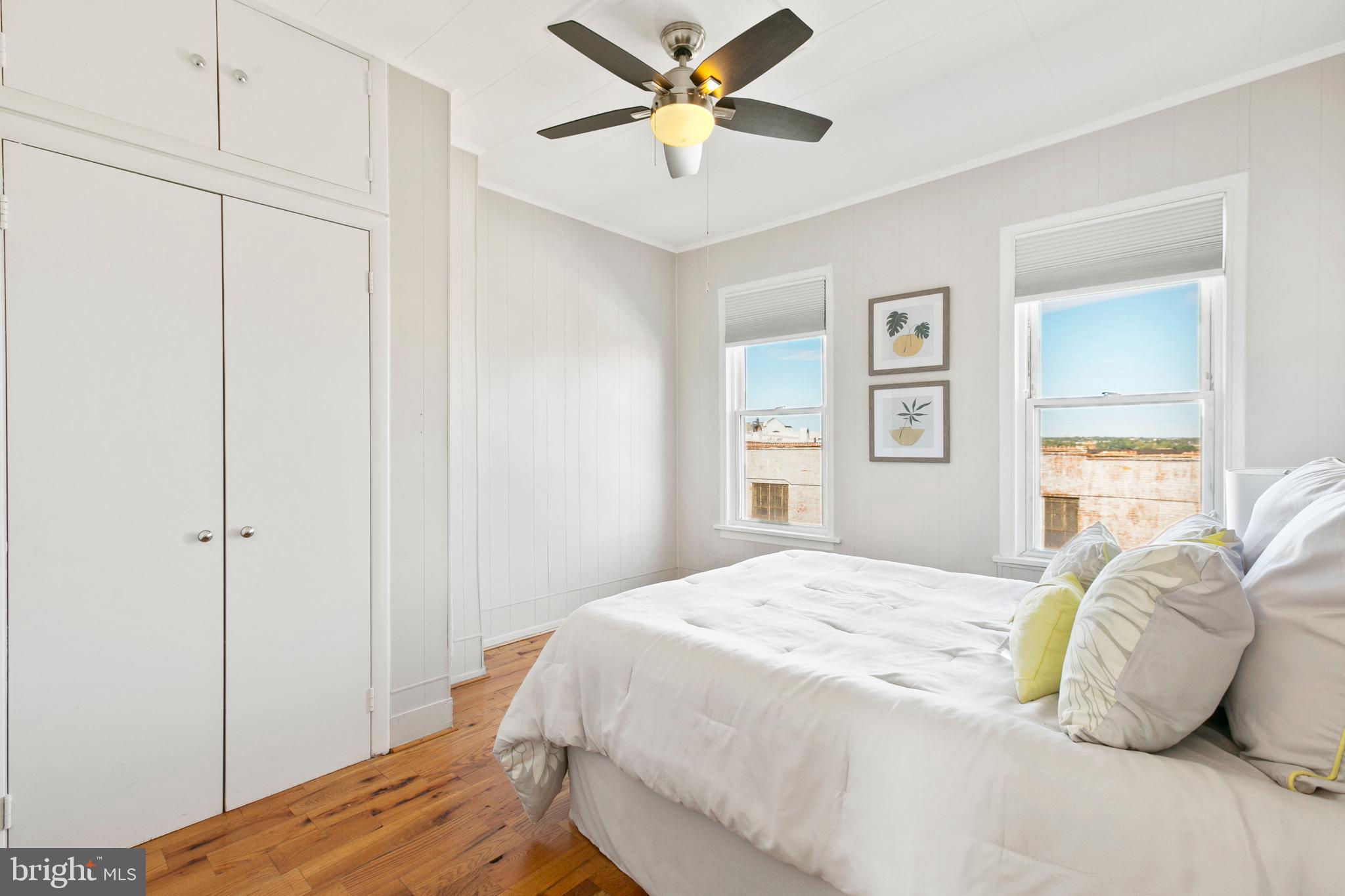 HIGHLANDTOWN - Residential