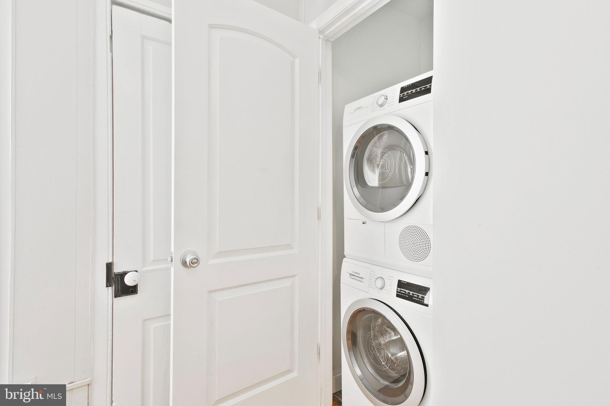 HIGHLANDTOWN - Residential