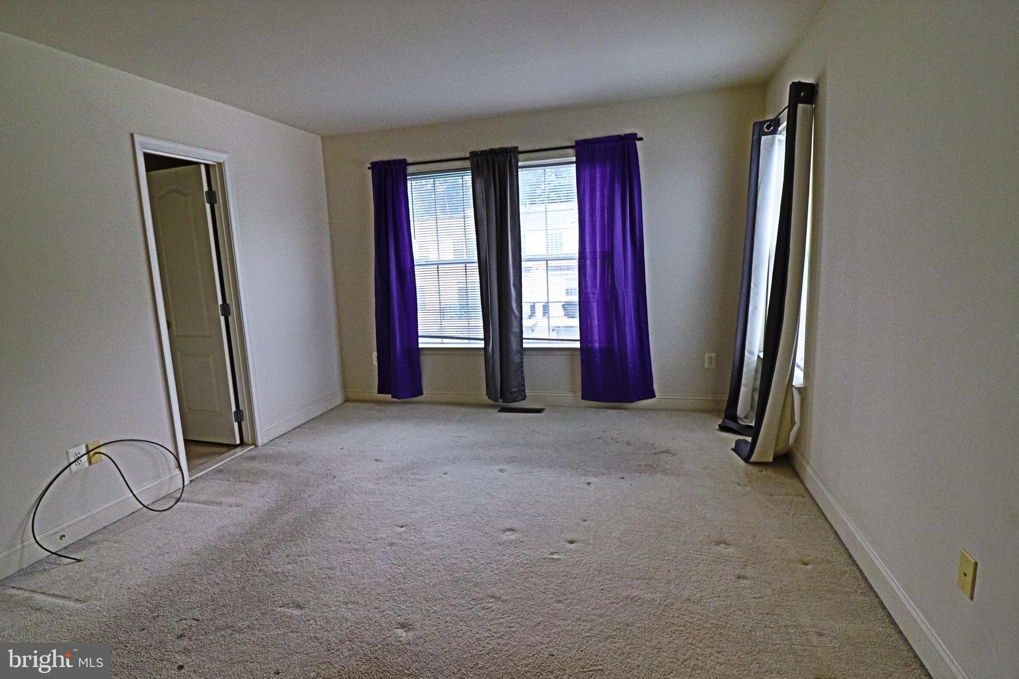 REDLAND ESTATES - Residential Lease