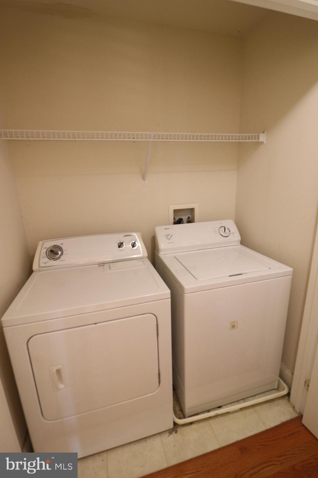 REDLAND ESTATES - Residential Lease