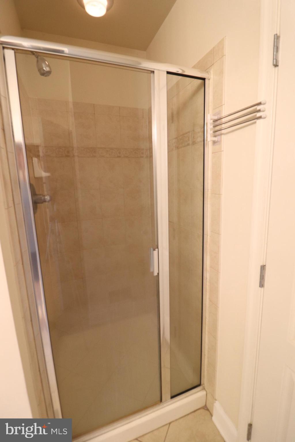 REDLAND ESTATES - Residential Lease