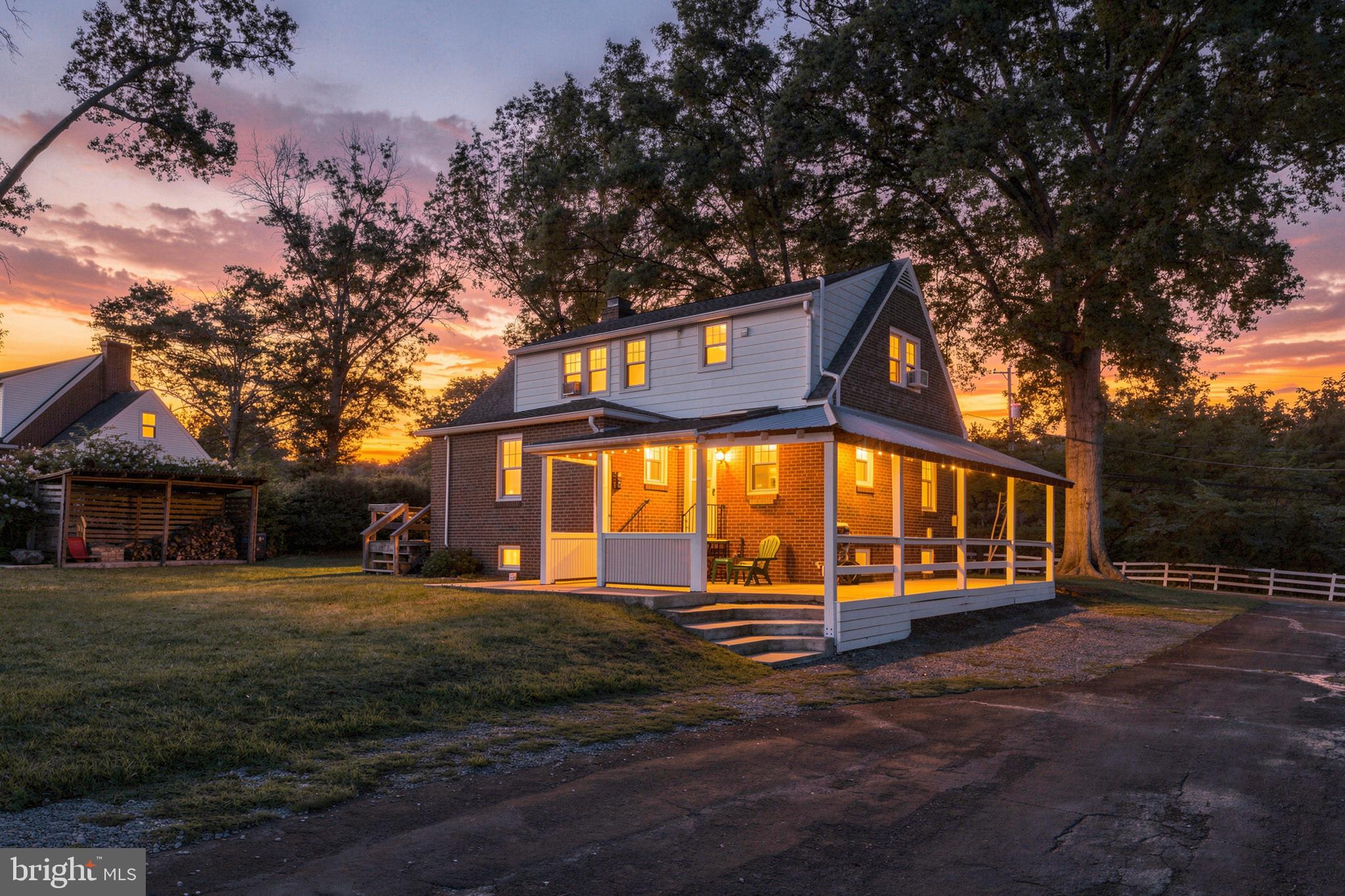 282 GLENDALE AVENUE