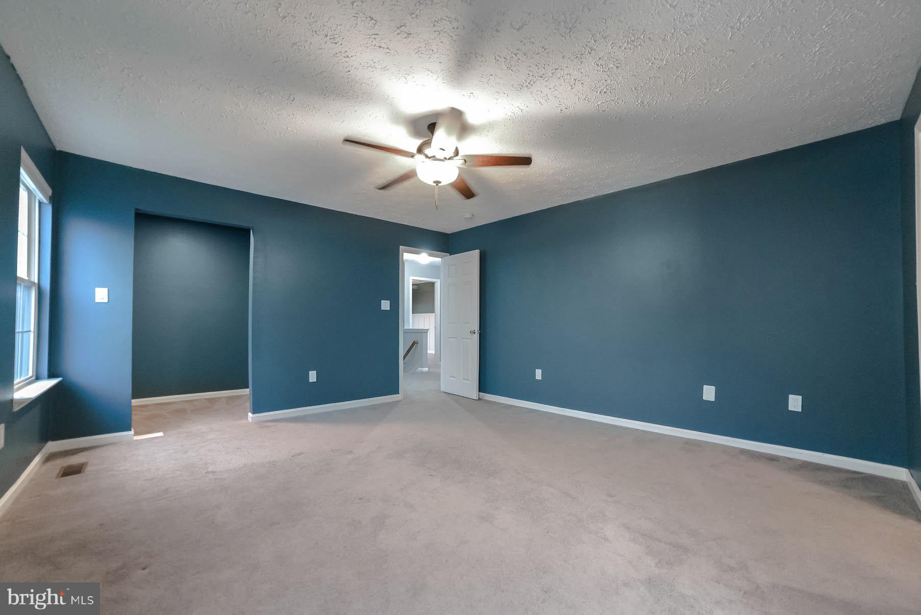 ST CHARLES SUB - HAMPSHIRE - Residential