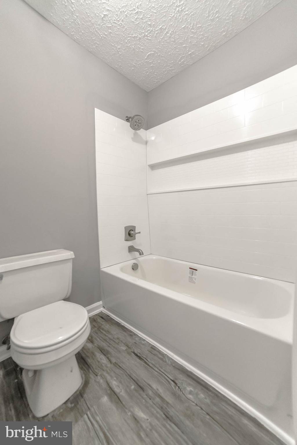 ST CHARLES SUB - HAMPSHIRE - Residential