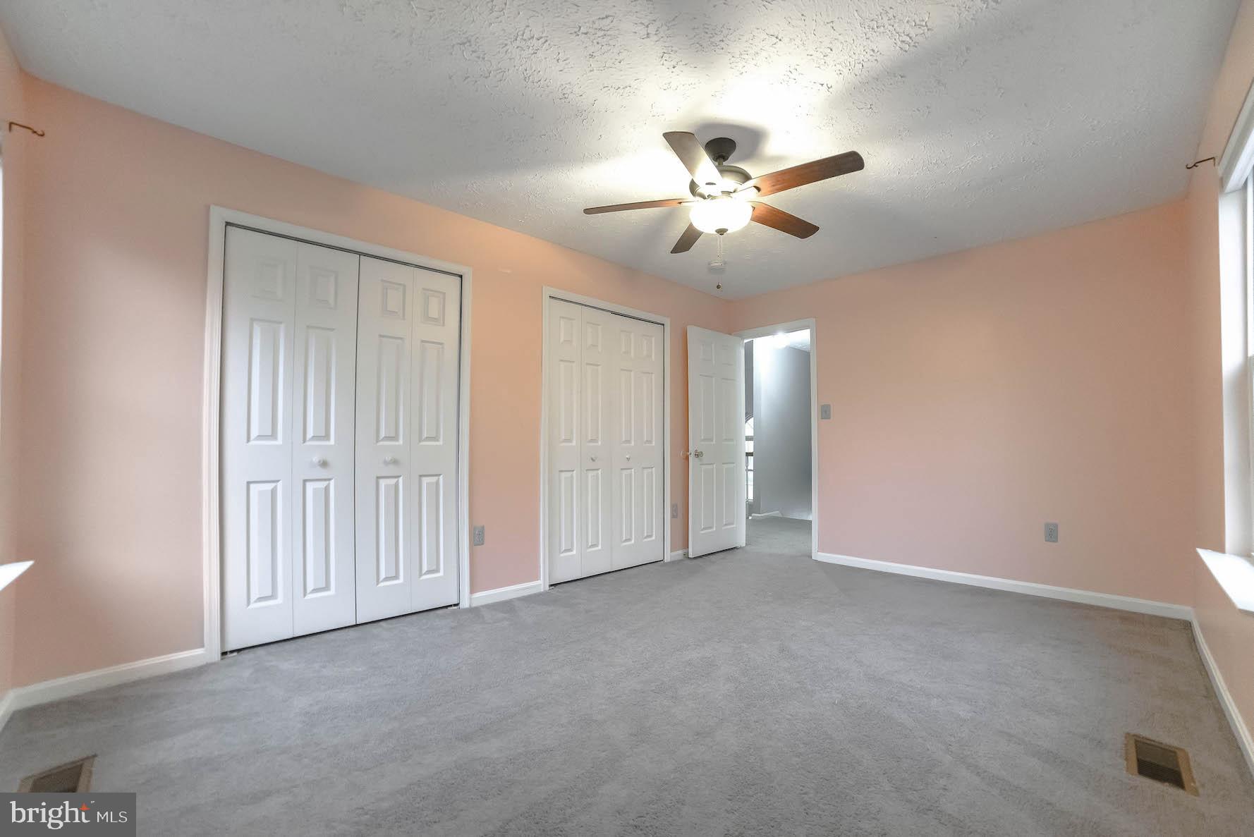 ST CHARLES SUB - HAMPSHIRE - Residential